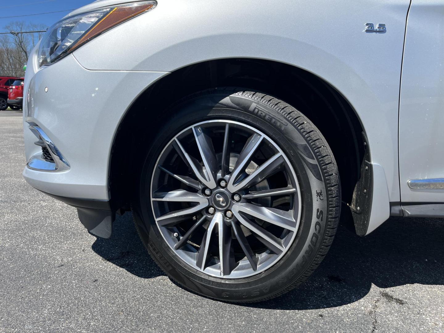 2019 Silver /Black Infiniti QX60 LUXE AWD (5N1DL0MM9KC) with an 3.5L V6 DOHC 24V engine, Automatic transmission, located at 547 E. Main St., Orwell, OH, 44076, (440) 437-5893, 41.535435, -80.847855 - 2019 Infiniti QX60 Luxe AWD – Premium 3-Row Luxury SUV with BOSE Sound, 360 Camera, and All-Weather Capability! This beautiful 2019 Infiniti QX60 Luxe AWD is the perfect upscale family hauler that offers refinement, space for seven, and confident all-weather performance. Powered by a smooth 3.5L - Photo#12