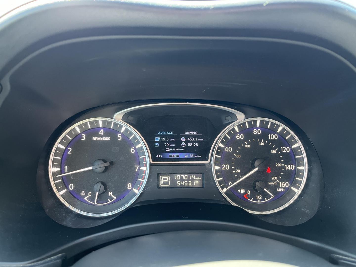 2019 Silver /Black Infiniti QX60 LUXE AWD (5N1DL0MM9KC) with an 3.5L V6 DOHC 24V engine, Automatic transmission, located at 547 E. Main St., Orwell, OH, 44076, (440) 437-5893, 41.535435, -80.847855 - 2019 Infiniti QX60 Luxe AWD – Premium 3-Row Luxury SUV with BOSE Sound, 360 Camera, and All-Weather Capability! This beautiful 2019 Infiniti QX60 Luxe AWD is the perfect upscale family hauler that offers refinement, space for seven, and confident all-weather performance. Powered by a smooth 3.5L - Photo#23