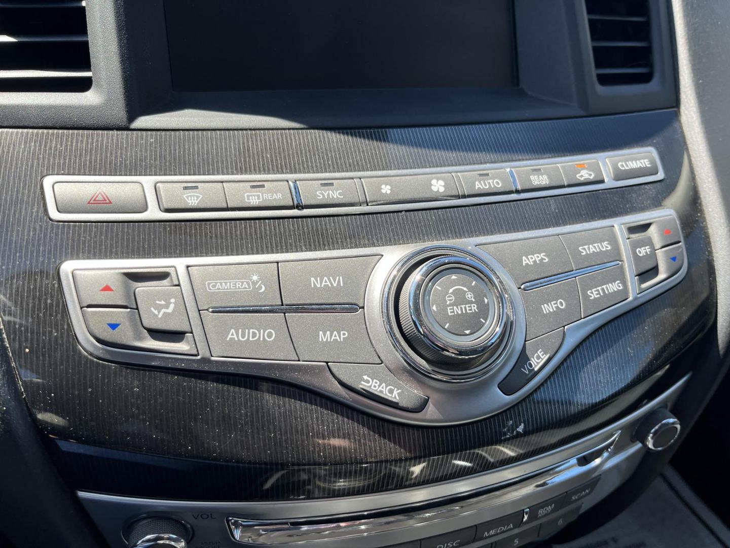 2019 Silver /Black Infiniti QX60 LUXE AWD (5N1DL0MM9KC) with an 3.5L V6 DOHC 24V engine, Automatic transmission, located at 547 E. Main St., Orwell, OH, 44076, (440) 437-5893, 41.535435, -80.847855 - 2019 Infiniti QX60 Luxe AWD – Premium 3-Row Luxury SUV with BOSE Sound, 360 Camera, and All-Weather Capability! This beautiful 2019 Infiniti QX60 Luxe AWD is the perfect upscale family hauler that offers refinement, space for seven, and confident all-weather performance. Powered by a smooth 3.5L - Photo#27