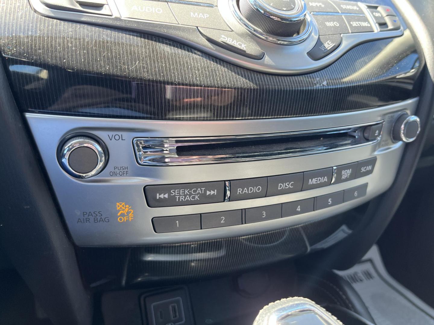 2019 Silver /Black Infiniti QX60 LUXE AWD (5N1DL0MM9KC) with an 3.5L V6 DOHC 24V engine, Automatic transmission, located at 547 E. Main St., Orwell, OH, 44076, (440) 437-5893, 41.535435, -80.847855 - 2019 Infiniti QX60 Luxe AWD – Premium 3-Row Luxury SUV with BOSE Sound, 360 Camera, and All-Weather Capability! This beautiful 2019 Infiniti QX60 Luxe AWD is the perfect upscale family hauler that offers refinement, space for seven, and confident all-weather performance. Powered by a smooth 3.5L - Photo#28