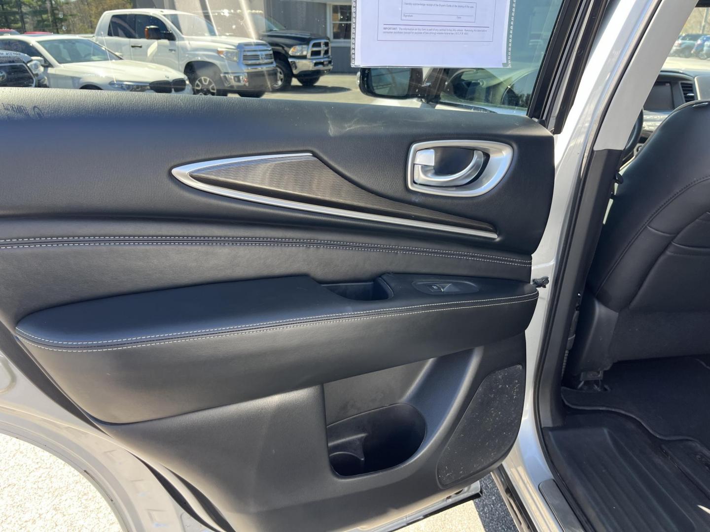 2019 Silver /Black Infiniti QX60 LUXE AWD (5N1DL0MM9KC) with an 3.5L V6 DOHC 24V engine, Automatic transmission, located at 547 E. Main St., Orwell, OH, 44076, (440) 437-5893, 41.535435, -80.847855 - 2019 Infiniti QX60 Luxe AWD – Premium 3-Row Luxury SUV with BOSE Sound, 360 Camera, and All-Weather Capability! This beautiful 2019 Infiniti QX60 Luxe AWD is the perfect upscale family hauler that offers refinement, space for seven, and confident all-weather performance. Powered by a smooth 3.5L - Photo#34