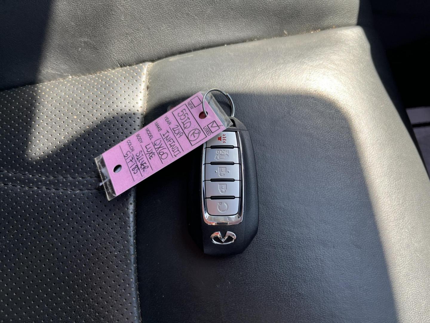 2019 Silver /Black Infiniti QX60 LUXE AWD (5N1DL0MM9KC) with an 3.5L V6 DOHC 24V engine, Automatic transmission, located at 547 E. Main St., Orwell, OH, 44076, (440) 437-5893, 41.535435, -80.847855 - 2019 Infiniti QX60 Luxe AWD – Premium 3-Row Luxury SUV with BOSE Sound, 360 Camera, and All-Weather Capability! This beautiful 2019 Infiniti QX60 Luxe AWD is the perfect upscale family hauler that offers refinement, space for seven, and confident all-weather performance. Powered by a smooth 3.5L - Photo#41