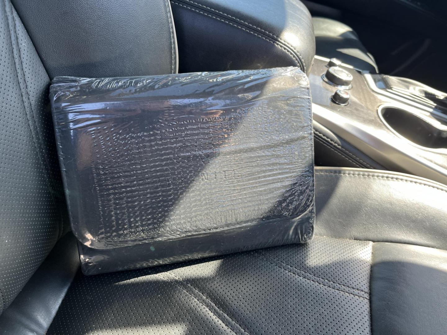 2019 Silver /Black Infiniti QX60 LUXE AWD (5N1DL0MM9KC) with an 3.5L V6 DOHC 24V engine, Automatic transmission, located at 547 E. Main St., Orwell, OH, 44076, (440) 437-5893, 41.535435, -80.847855 - 2019 Infiniti QX60 Luxe AWD – Premium 3-Row Luxury SUV with BOSE Sound, 360 Camera, and All-Weather Capability! This beautiful 2019 Infiniti QX60 Luxe AWD is the perfect upscale family hauler that offers refinement, space for seven, and confident all-weather performance. Powered by a smooth 3.5L - Photo#42