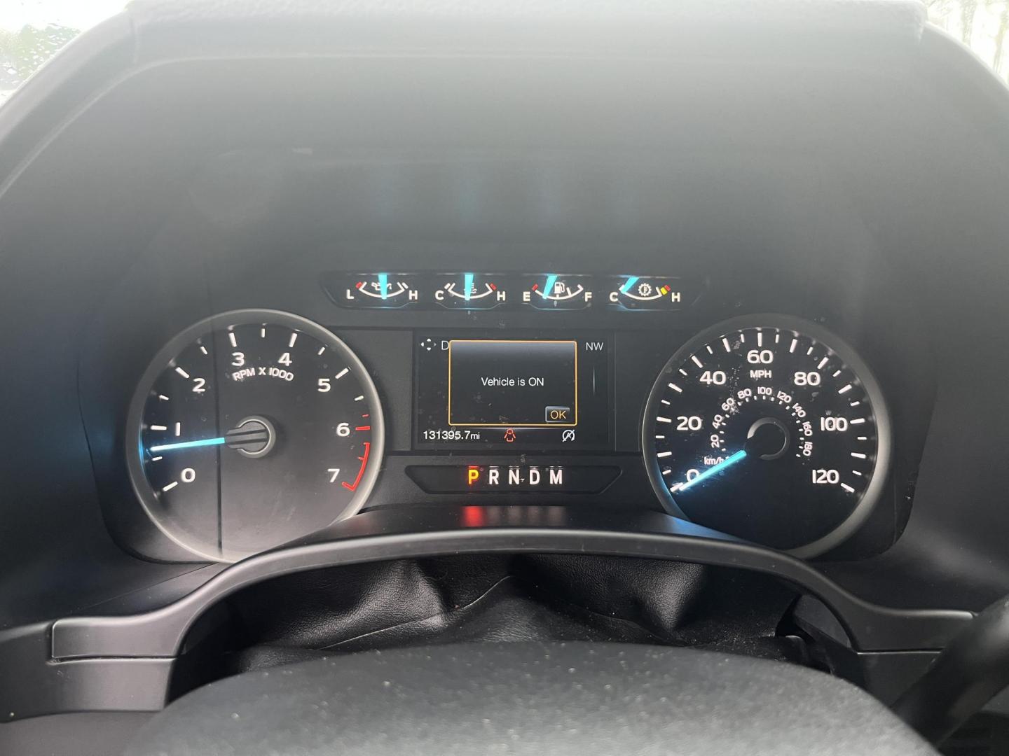 2018 Black /Gray Ford F-150 XLT SuperCrew 5.5-ft. Bed 4WD (1FTEW1EP5JF) with an 2.7L V6 DOHC 24V TWIN TURBO engine, Automatic transmission, located at 11115 Chardon Rd. , Chardon, OH, 44024, (440) 214-9705, 41.580246, -81.241943 - 2018 Ford F-150 XLT Crew Cab 4WD – Clean, Capable, and Well-Equipped with Twin-Turbo Power! This solid 2018 Ford F-150 XLT Crew Cab 4WD is a great-looking, capable full-size truck that’s ready for work or weekend adventures! Powered by the responsive 2.7L Twin-Turbo EcoBoost V6 engine paired wi - Photo#22