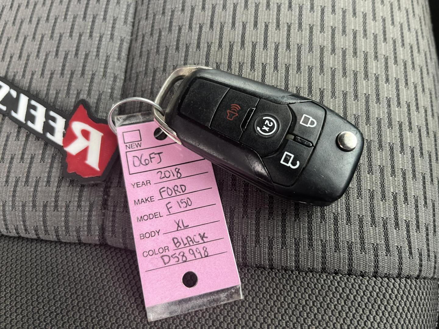 2018 Black /Gray Ford F-150 XLT SuperCrew 5.5-ft. Bed 4WD (1FTEW1EP5JF) with an 2.7L V6 DOHC 24V TWIN TURBO engine, Automatic transmission, located at 11115 Chardon Rd. , Chardon, OH, 44024, (440) 214-9705, 41.580246, -81.241943 - 2018 Ford F-150 XLT Crew Cab 4WD – Clean, Capable, and Well-Equipped with Twin-Turbo Power! This solid 2018 Ford F-150 XLT Crew Cab 4WD is a great-looking, capable full-size truck that’s ready for work or weekend adventures! Powered by the responsive 2.7L Twin-Turbo EcoBoost V6 engine paired wi - Photo#30