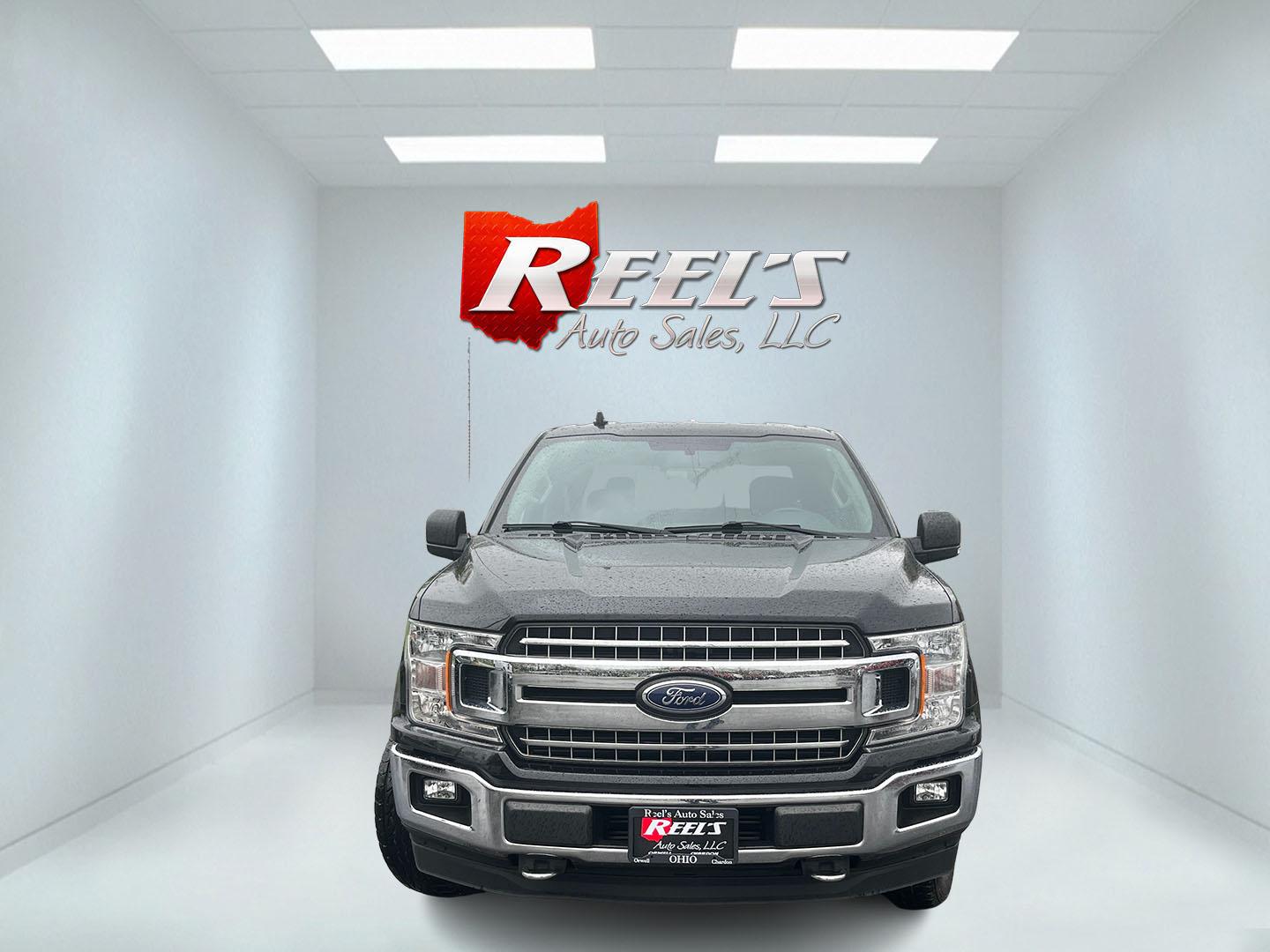 2018 Black /Gray Ford F-150 XLT SuperCrew 5.5-ft. Bed 4WD (1FTEW1EP5JF) with an 2.7L V6 DOHC 24V TWIN TURBO engine, Automatic transmission, located at 11115 Chardon Rd. , Chardon, OH, 44024, (440) 214-9705, 41.580246, -81.241943 - 2018 Ford F-150 XLT Crew Cab 4WD – Clean, Capable, and Well-Equipped with Twin-Turbo Power! This solid 2018 Ford F-150 XLT Crew Cab 4WD is a great-looking, capable full-size truck that’s ready for work or weekend adventures! Powered by the responsive 2.7L Twin-Turbo EcoBoost V6 engine paired wi - Photo#1