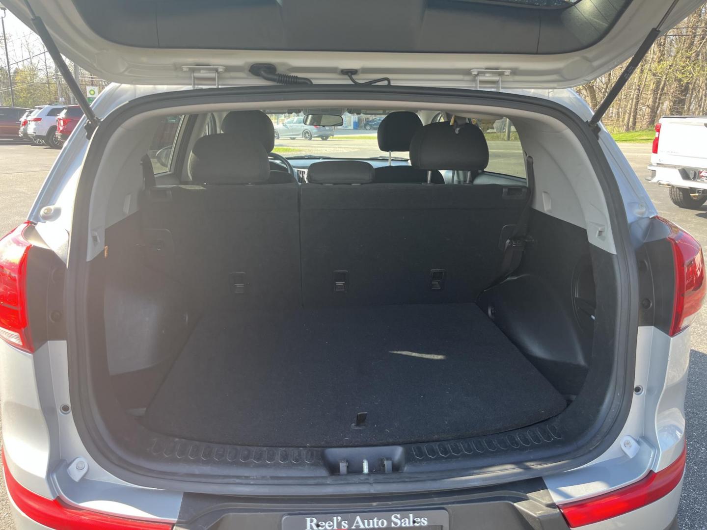 2016 Silver /Black Kia Sportage LX FWD (KNDPB3AC3G7) with an 2.4L I4 DOHC 24V engine, 6-Speed Automatic transmission, located at 11115 Chardon Rd. , Chardon, OH, 44024, (440) 214-9705, 41.580246, -81.241943 - 2016 Kia Sportage LX FWD – Efficient, Reliable, and Ready for Daily Driving! This clean 2016 Kia Sportage LX FWD is a sharp, practical compact SUV that offers great value and solid efficiency! Powered by a smooth 2.4L I4 GDI engine paired with a responsive 6-speed automatic transmission, it deliv - Photo#14