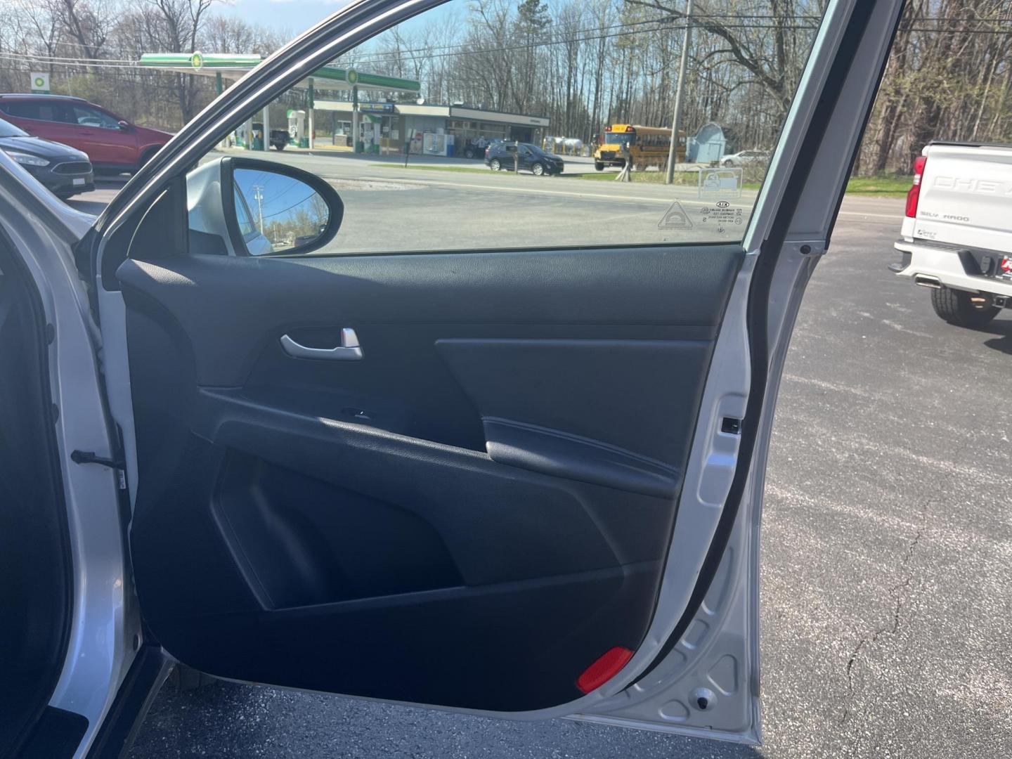 2016 Silver /Black Kia Sportage LX FWD (KNDPB3AC3G7) with an 2.4L I4 DOHC 24V engine, 6-Speed Automatic transmission, located at 11115 Chardon Rd. , Chardon, OH, 44024, (440) 214-9705, 41.580246, -81.241943 - 2016 Kia Sportage LX FWD – Efficient, Reliable, and Ready for Daily Driving! This clean 2016 Kia Sportage LX FWD is a sharp, practical compact SUV that offers great value and solid efficiency! Powered by a smooth 2.4L I4 GDI engine paired with a responsive 6-speed automatic transmission, it deliv - Photo#31