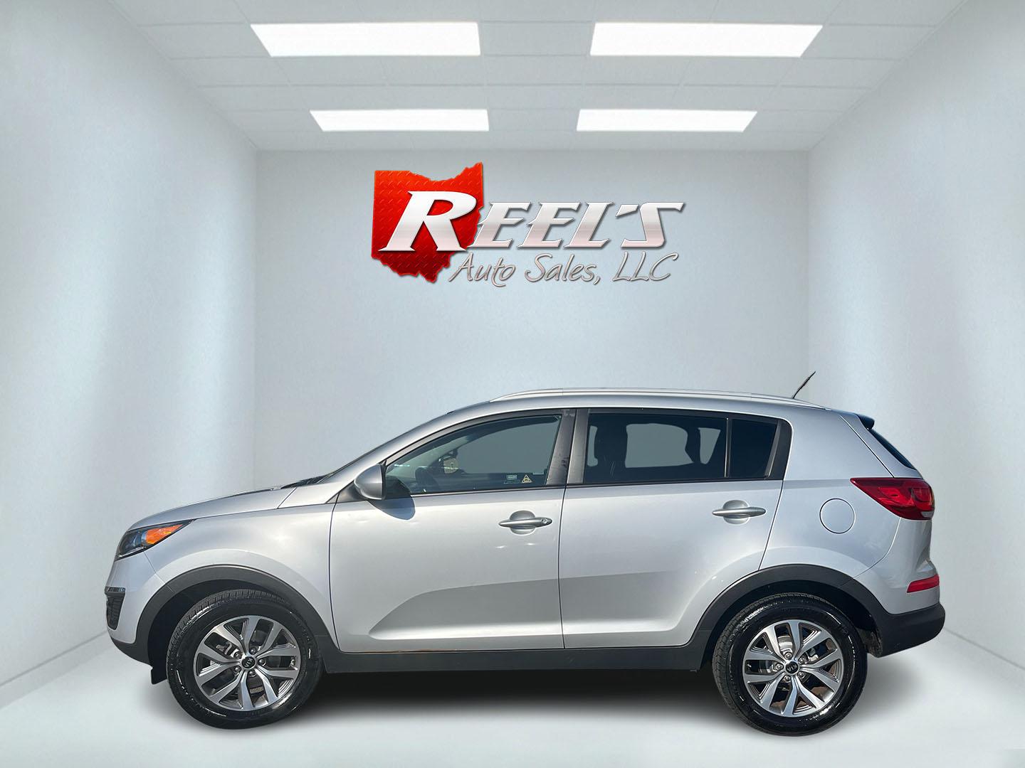 2016 Silver /Black Kia Sportage LX FWD (KNDPB3AC3G7) with an 2.4L I4 DOHC 24V engine, 6-Speed Automatic transmission, located at 11115 Chardon Rd. , Chardon, OH, 44024, (440) 214-9705, 41.580246, -81.241943 - 2016 Kia Sportage LX FWD – Efficient, Reliable, and Ready for Daily Driving! This clean 2016 Kia Sportage LX FWD is a sharp, practical compact SUV that offers great value and solid efficiency! Powered by a smooth 2.4L I4 GDI engine paired with a responsive 6-speed automatic transmission, it deliv - Photo#11