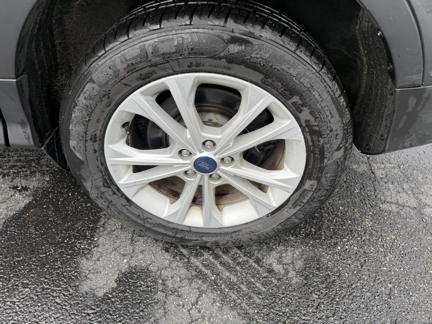 2018 Gray /Black Ford Escape SEL 4WD (1FMCU9HD0JU) with an 1.5L I4 DOHC 16V engine, Automatic transmission, located at 11115 Chardon Rd. , Chardon, OH, 44024, (440) 214-9705, 41.580246, -81.241943 - 2018 Ford Escape SEL 4WD – Turbo Efficiency, Premium Comfort, and All-Weather Confidence! This sharp 2018 Ford Escape SEL 4WD is a great-looking compact crossover that delivers style, comfort, and real capability! Powered by a responsive 1.5L I4 Turbocharged EcoBoost engine paired with a smooth 6 - Photo#33