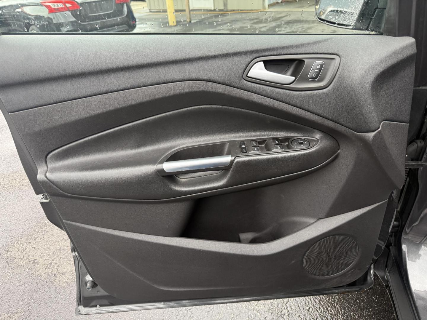 2018 Gray /Black Ford Escape SEL 4WD (1FMCU9HD0JU) with an 1.5L I4 DOHC 16V engine, Automatic transmission, located at 11115 Chardon Rd. , Chardon, OH, 44024, (440) 214-9705, 41.580246, -81.241943 - 2018 Ford Escape SEL 4WD – Turbo Efficiency, Premium Comfort, and All-Weather Confidence! This sharp 2018 Ford Escape SEL 4WD is a great-looking compact crossover that delivers style, comfort, and real capability! Powered by a responsive 1.5L I4 Turbocharged EcoBoost engine paired with a smooth 6 - Photo#7