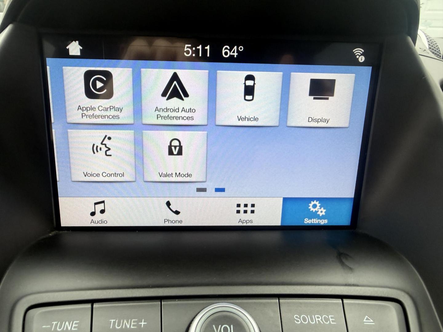 2018 Gray /Black Ford Escape SEL 4WD (1FMCU9HD0JU) with an 1.5L I4 DOHC 16V engine, Automatic transmission, located at 11115 Chardon Rd. , Chardon, OH, 44024, (440) 214-9705, 41.580246, -81.241943 - 2018 Ford Escape SEL 4WD – Turbo Efficiency, Premium Comfort, and All-Weather Confidence! This sharp 2018 Ford Escape SEL 4WD is a great-looking compact crossover that delivers style, comfort, and real capability! Powered by a responsive 1.5L I4 Turbocharged EcoBoost engine paired with a smooth 6 - Photo#15