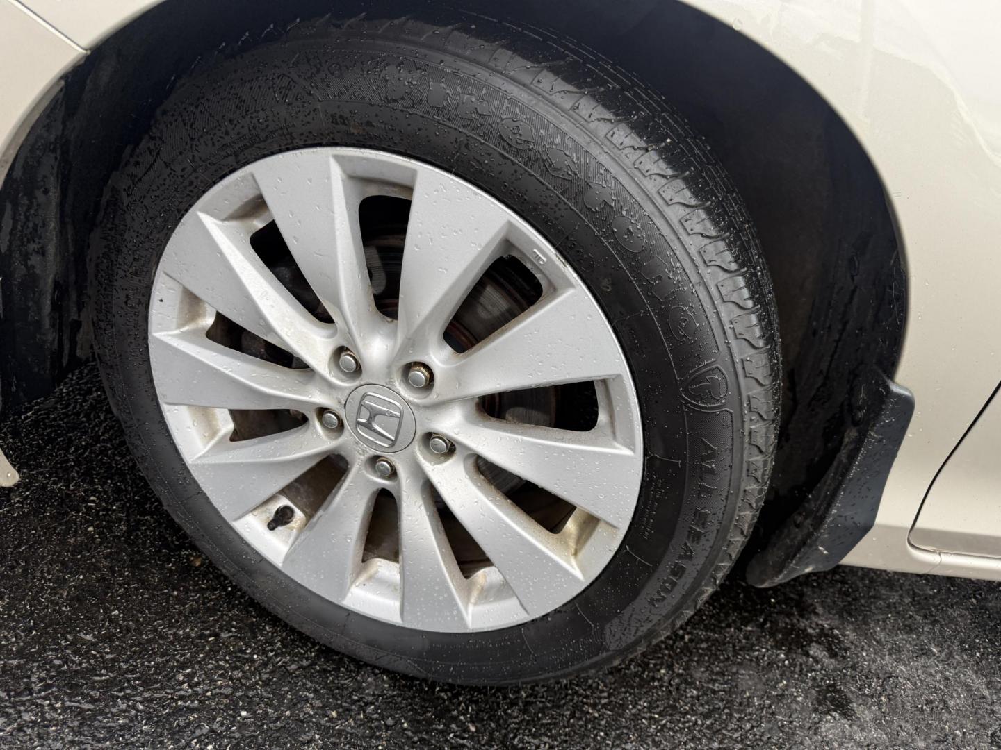 2013 Tan /Tan Honda Accord EX-L Sedan CVT (1HGCR2F81DA) with an 2.4L I4 DOHC 16V engine, Automatic transmission, located at 547 E. Main St., Orwell, OH, 44076, (440) 437-5893, 41.535435, -80.847855 - 2013 Honda Accord EX-L – Loaded Luxury Sedan with Advanced Safety and Outstanding Efficiency! This 2013 Honda Accord EX-L feels— premium, safe, and incredibly efficient! Powered by Honda’s smooth 2.4L I4 Earth Dreams engine, it delivers responsive performance while achieving an impressive 35 - Photo#37