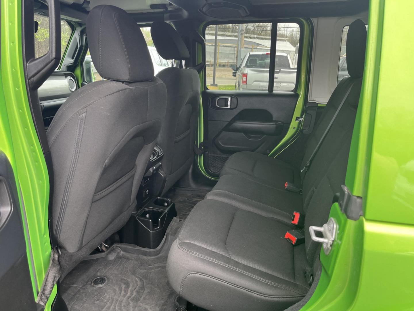 2018 Jeep Wrangler JK Unlimited Sahara (1C4HJXEG7JW) with an 3.6L V6 DOHC 24V FFV engine, 6A transmission, located at 547 E. Main St., Orwell, OH, 44076, (440) 437-5893, 41.535435, -80.847855 - Photo#31