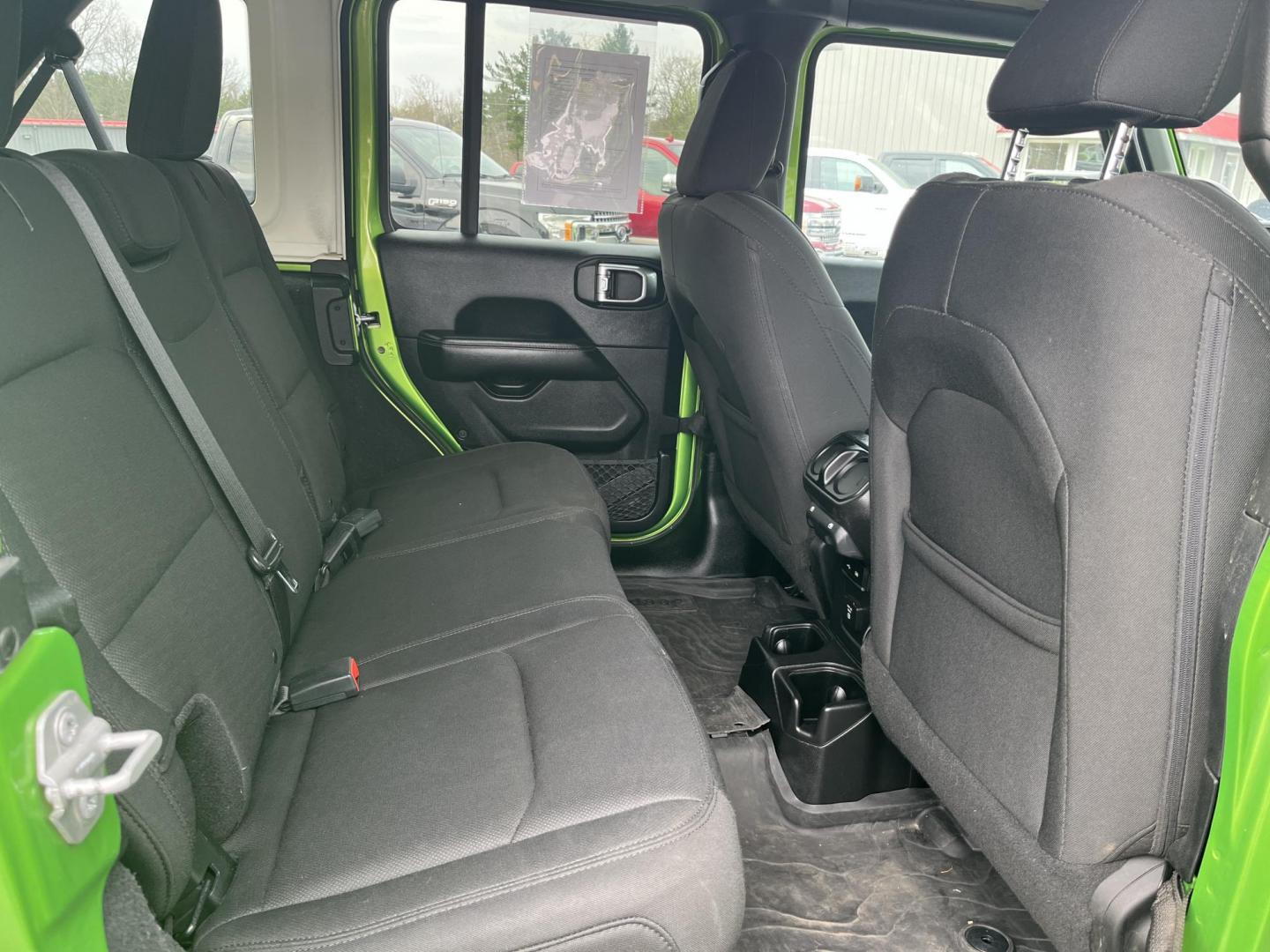 2018 Jeep Wrangler JK Unlimited Sahara (1C4HJXEG7JW) with an 3.6L V6 DOHC 24V FFV engine, 6A transmission, located at 547 E. Main St., Orwell, OH, 44076, (440) 437-5893, 41.535435, -80.847855 - Photo#34