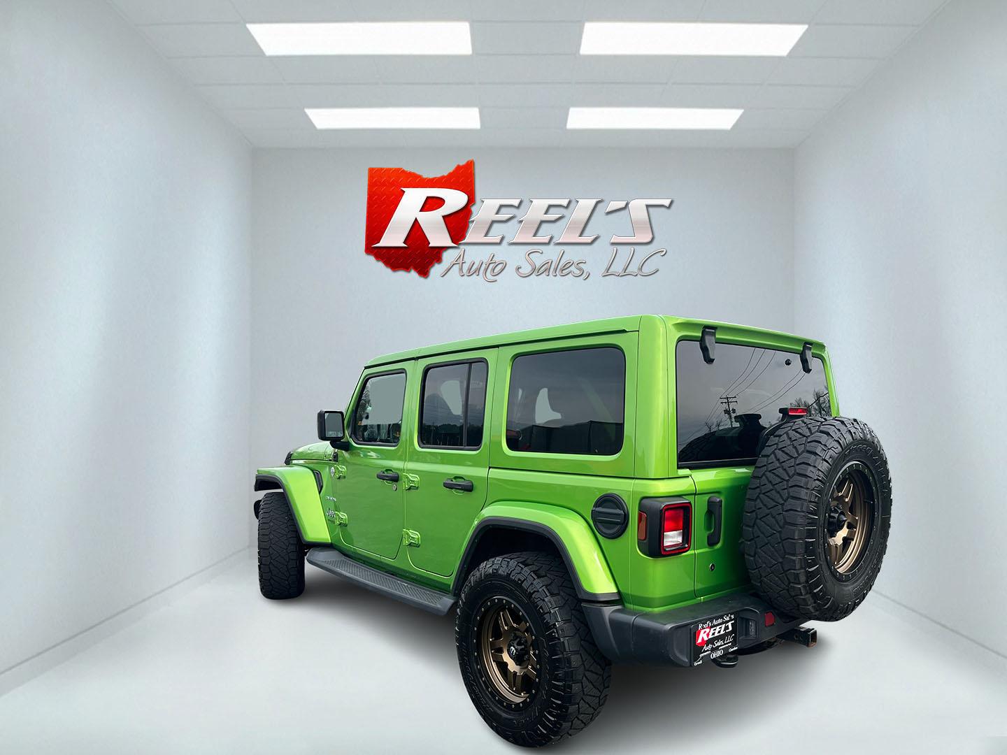 2018 Jeep Wrangler JK Unlimited Sahara (1C4HJXEG7JW) with an 3.6L V6 DOHC 24V FFV engine, 6A transmission, located at 547 E. Main St., Orwell, OH, 44076, (440) 437-5893, 41.535435, -80.847855 - Photo#9