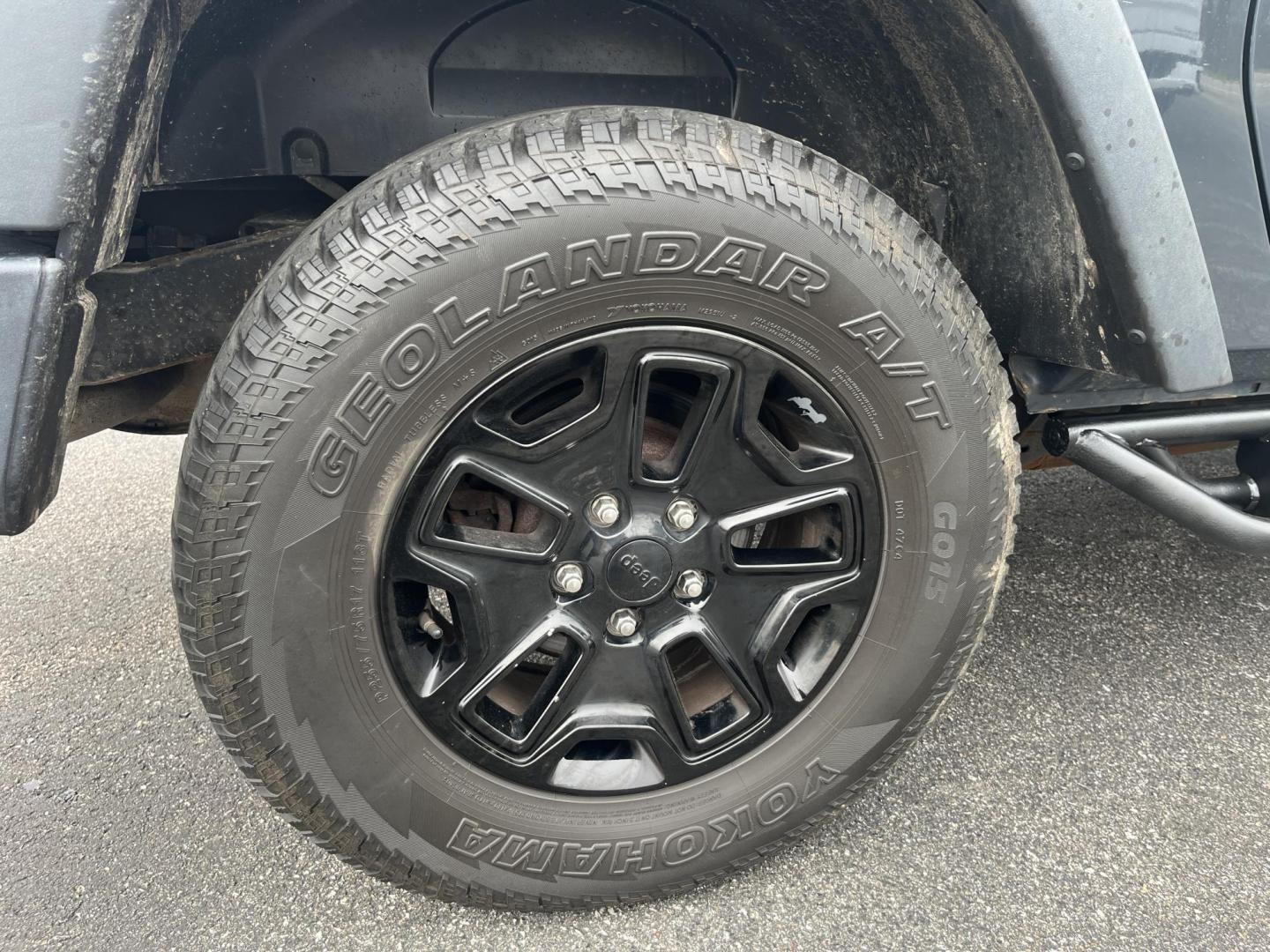 2016 Jeep Wrangler Sport 4WD (1C4AJWAG4GL) with an 3.6L V6 DOHC 24V FFV engine, located at 547 E. Main St., Orwell, OH, 44076, (440) 437-5893, 41.535435, -80.847855 - Photo#7