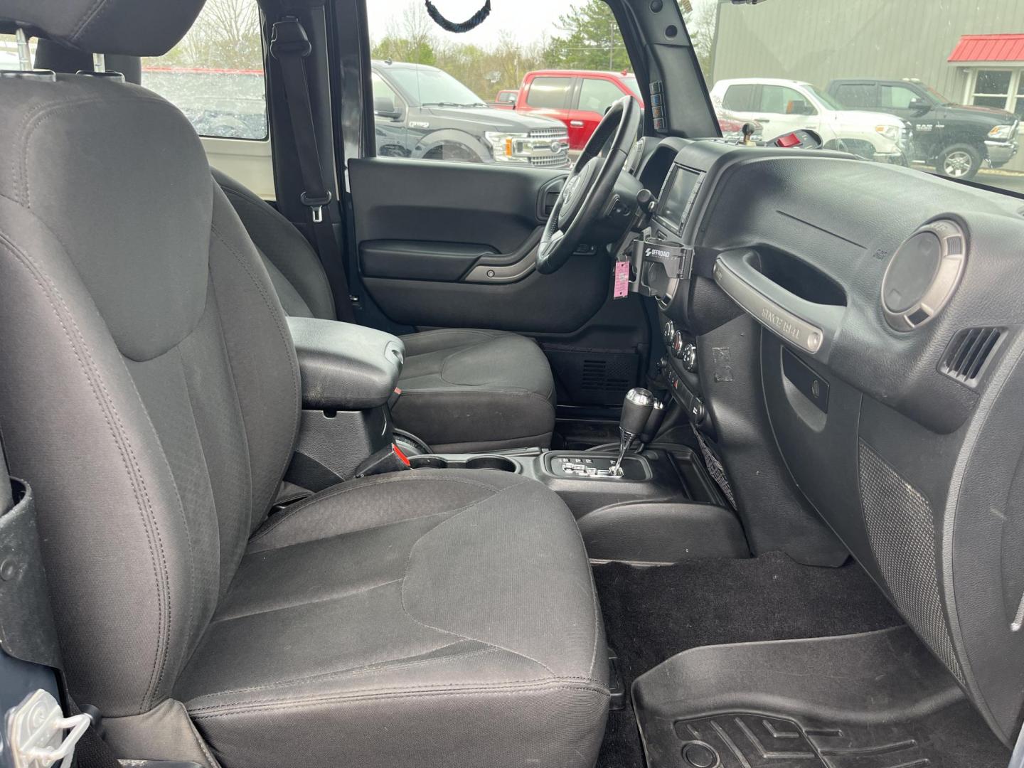 2016 Jeep Wrangler Sport 4WD (1C4AJWAG4GL) with an 3.6L V6 DOHC 24V FFV engine, located at 547 E. Main St., Orwell, OH, 44076, (440) 437-5893, 41.535435, -80.847855 - Photo#28