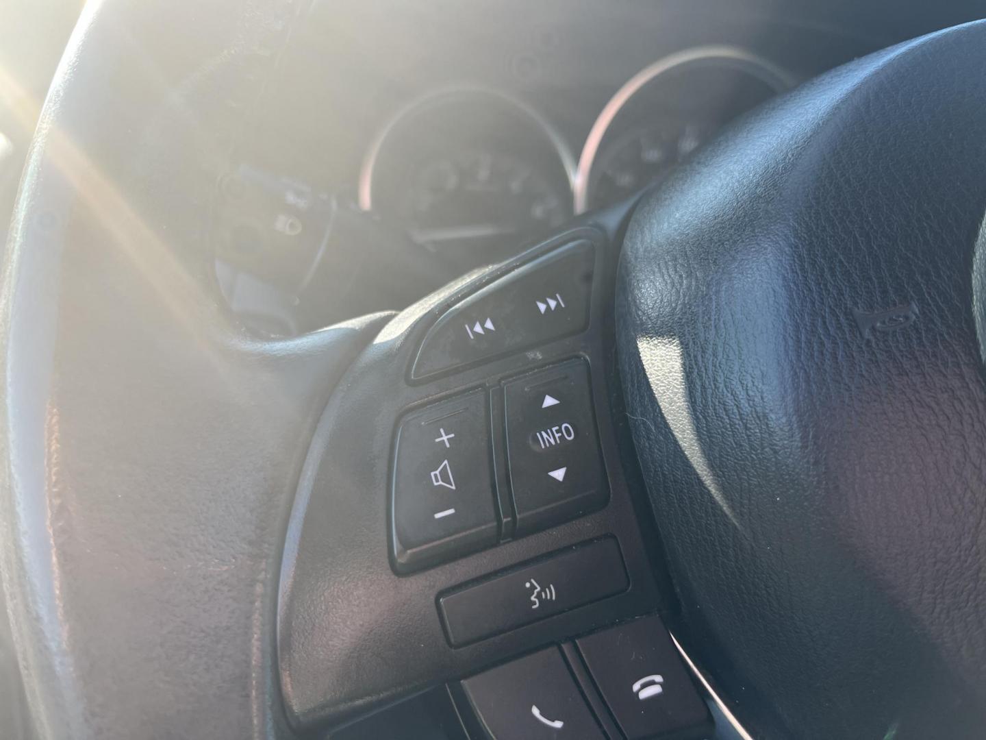 2015 Mazda CX-5 Grand Touring AWD (JM3KE4DY1F0) with an 2.5L L4 DOHC 16V engine, 6-Speed Automatic transmission, located at 547 E. Main St., Orwell, OH, 44076, (440) 437-5893, 41.535435, -80.847855 - Photo#21