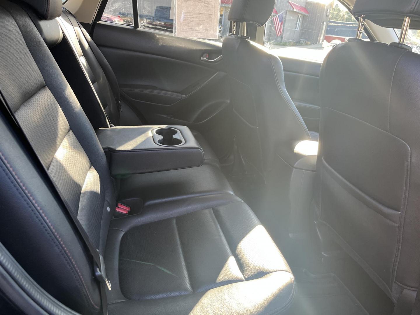 2015 Mazda CX-5 Grand Touring AWD (JM3KE4DY1F0) with an 2.5L L4 DOHC 16V engine, 6-Speed Automatic transmission, located at 547 E. Main St., Orwell, OH, 44076, (440) 437-5893, 41.535435, -80.847855 - Photo#31