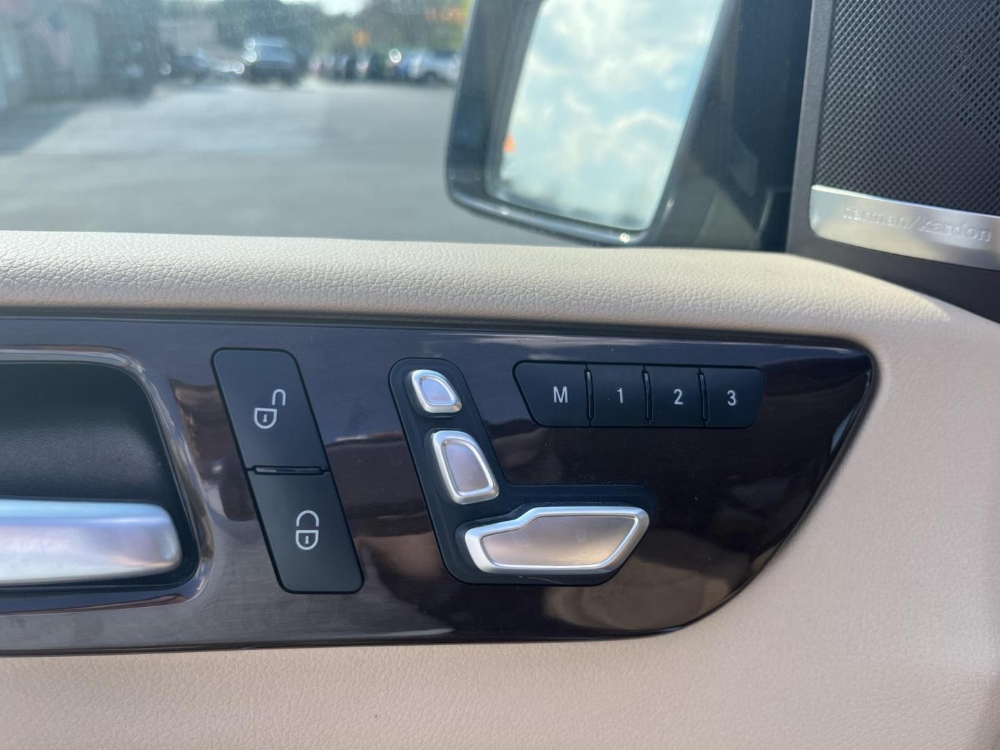 2018 Blue /Tan Mercedes-Benz GLE-Class GLE350 4MATIC (4JGDA5HB0JB) with an 3.5L V6 DOHC 24V engine, Automatic transmission, located at 11115 Chardon Rd. , Chardon, OH, 44024, (440) 214-9705, 41.580246, -81.241943 - 2018 Mercedes-Benz GLE 350 4MOTION – Luxury 4MATIC SUV with Premium Upgrades and Strong Towing Capability! This elegant 2018 Mercedes-Benz GLE 350 4MATIC is a refined and capable luxury SUV that offers comfort, technology, and real-world utility. Powered by a smooth 3.5L V6 engine paired with a 7- Photo#16