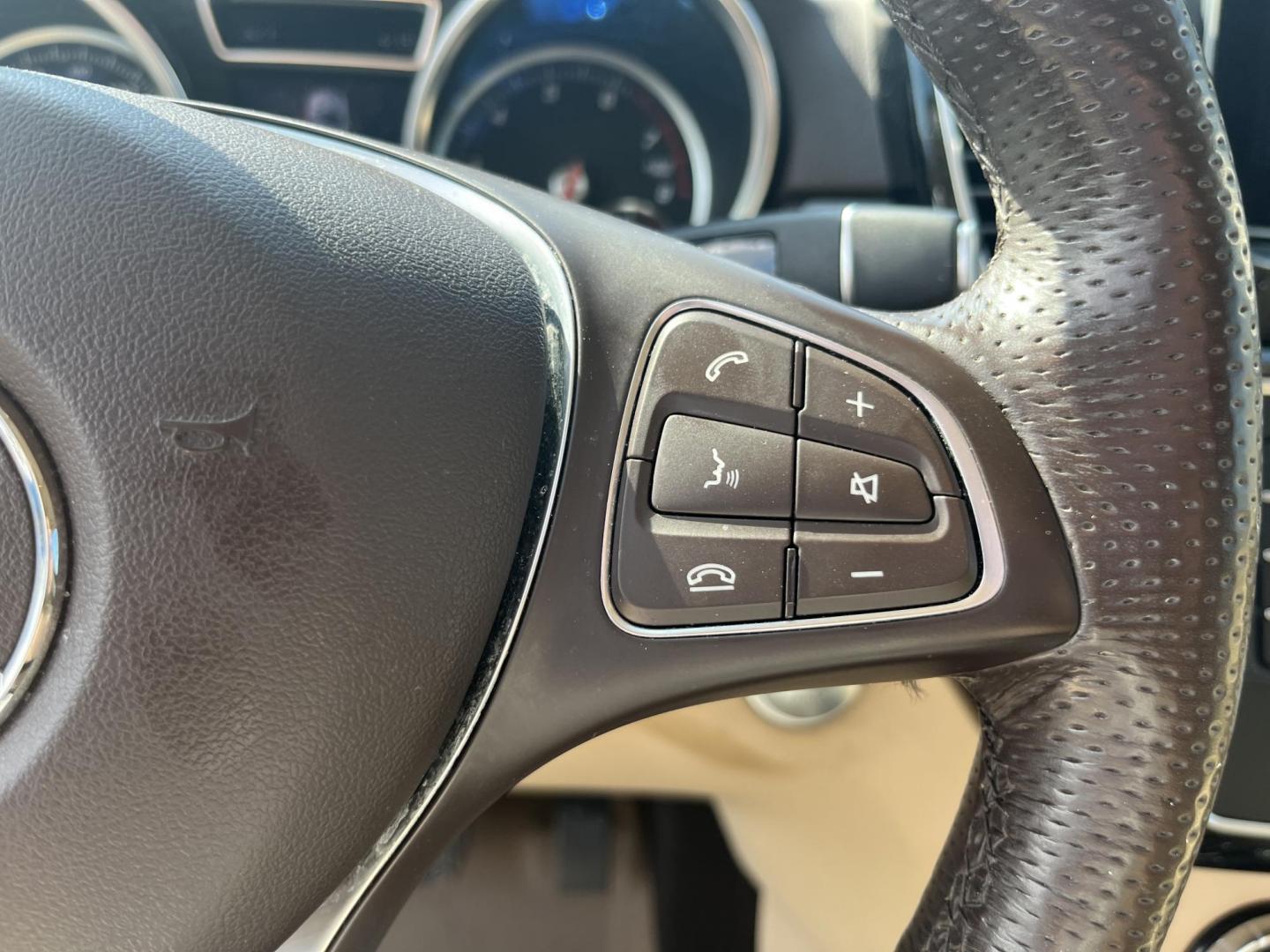 2018 Blue /Tan Mercedes-Benz GLE-Class GLE350 4MATIC (4JGDA5HB0JB) with an 3.5L V6 DOHC 24V engine, Automatic transmission, located at 11115 Chardon Rd. , Chardon, OH, 44024, (440) 214-9705, 41.580246, -81.241943 - 2018 Mercedes-Benz GLE 350 4MOTION – Luxury 4MATIC SUV with Premium Upgrades and Strong Towing Capability! This elegant 2018 Mercedes-Benz GLE 350 4MATIC is a refined and capable luxury SUV that offers comfort, technology, and real-world utility. Powered by a smooth 3.5L V6 engine paired with a 7- Photo#23