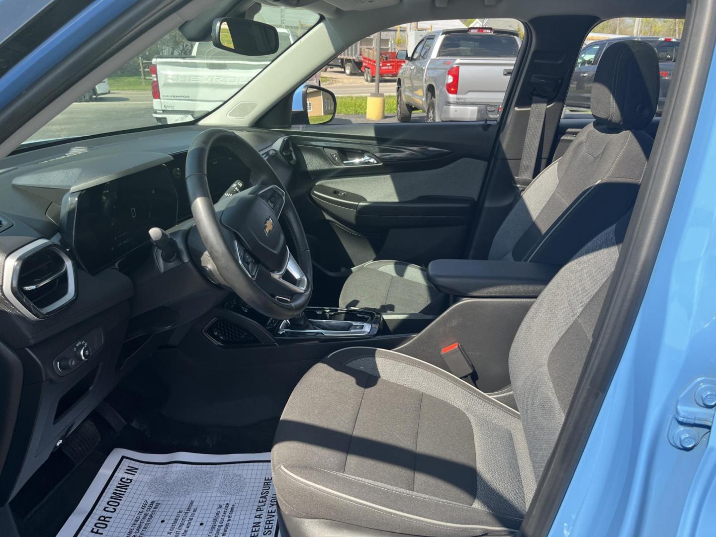 2024 Blue /Black Chevrolet Trailblazer LT AWD (KL79MRSL3RB) with an 1.3L I3 DOHC 12V Turbo engine, Automatic transmission, located at 11115 Chardon Rd. , Chardon, OH, 44024, (440) 214-9705, 41.580246, -81.241943 - 2024 Chevrolet Trailblazer LT AWD – Modern Compact SUV with Turbo Power and Loaded Features! This nearly new 2024 Chevrolet Trailblazer LT AWD is a stylish, efficient, and well-equipped crossover that’s perfect for daily driving and weekend adventures! Powered by a responsive 1.3L I3 Turbocharg- Photo#19