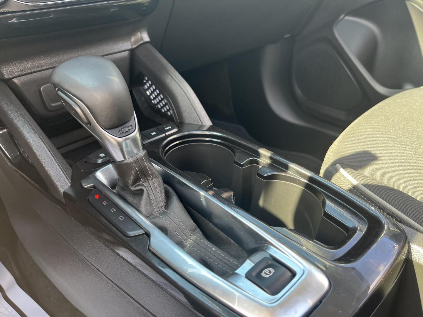 2024 Blue /Black Chevrolet Trailblazer LT AWD (KL79MRSL3RB) with an 1.3L I3 DOHC 12V Turbo engine, Automatic transmission, located at 11115 Chardon Rd. , Chardon, OH, 44024, (440) 214-9705, 41.580246, -81.241943 - 2024 Chevrolet Trailblazer LT AWD – Modern Compact SUV with Turbo Power and Loaded Features! This nearly new 2024 Chevrolet Trailblazer LT AWD is a stylish, efficient, and well-equipped crossover that’s perfect for daily driving and weekend adventures! Powered by a responsive 1.3L I3 Turbocharg- Photo#26
