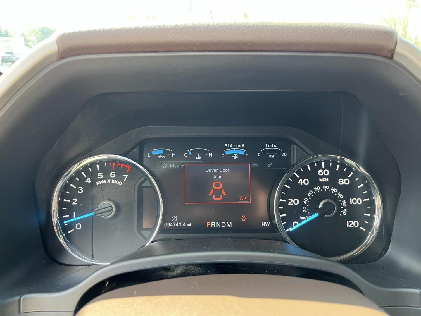 2018 Red /Brown Ford F-150 King Ranch SuperCrew 6.5-ft. Bed 4WD (1FTFW1EGXJF) with an 3.5 V6 TWIN TURBO engine, Automatic transmission, located at 547 E. Main St., Orwell, OH, 44076, (440) 437-5893, 41.535435, -80.847855 - 2018 Ford F-150 King Ranch Crew Cab 6.5' Bed 4WD – Top-Tier Luxury Truck with Massive Towing Power! This loaded 2018 Ford F-150 King Ranch Crew Cab is a true standout — western luxury meets serious capability in one premium package! Powered by the potent 3.5L Twin-Turbo EcoBoost V6 engine paire - Photo#24