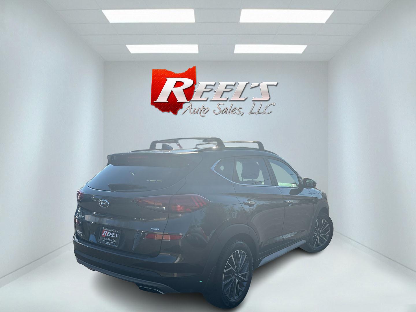 2020 Brown /Black Hyundai Tucson Ultimate AWD (KM8J3CAL2LU) with an 2.4L I4 DOHC 16V engine, Automatic transmission, located at 547 E. Main St., Orwell, OH, 44076, (440) 437-5893, 41.535435, -80.847855 - 2020 Hyundai Tucson Ultimate AWD – Top-Tier Luxury Compact SUV with Premium Features! This loaded 2020 Hyundai Tucson Ultimate AWD is the fully-optioned top trim that offers near-luxury comfort, advanced safety, and confident all-weather performance! Powered by a smooth 2.4L I4 GDI engine paired - Photo#5