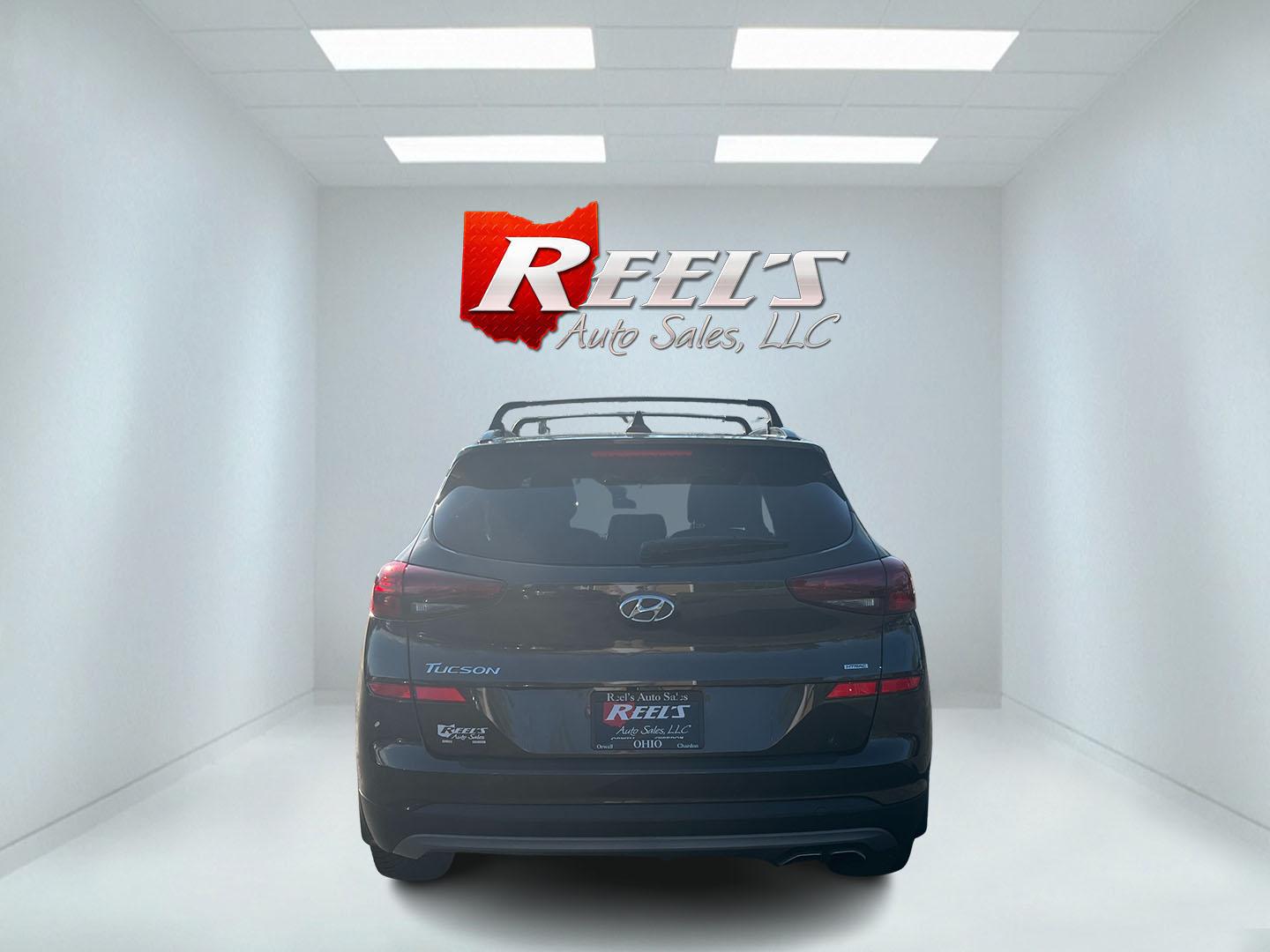 2020 Brown /Black Hyundai Tucson Ultimate AWD (KM8J3CAL2LU) with an 2.4L I4 DOHC 16V engine, Automatic transmission, located at 547 E. Main St., Orwell, OH, 44076, (440) 437-5893, 41.535435, -80.847855 - 2020 Hyundai Tucson Ultimate AWD – Top-Tier Luxury Compact SUV with Premium Features! This loaded 2020 Hyundai Tucson Ultimate AWD is the fully-optioned top trim that offers near-luxury comfort, advanced safety, and confident all-weather performance! Powered by a smooth 2.4L I4 GDI engine paired - Photo#7