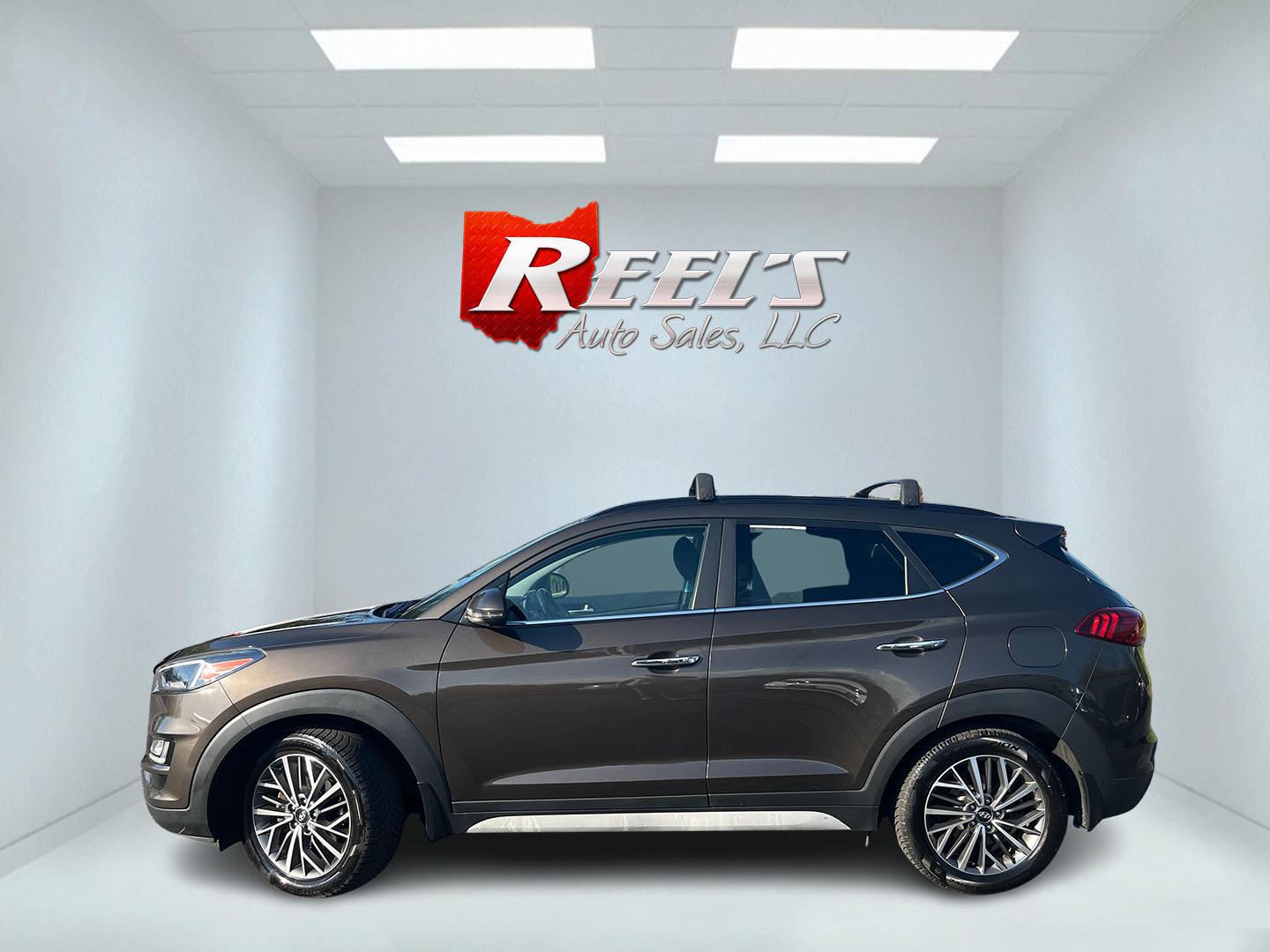 2020 Brown /Black Hyundai Tucson Ultimate AWD (KM8J3CAL2LU) with an 2.4L I4 DOHC 16V engine, Automatic transmission, located at 547 E. Main St., Orwell, OH, 44076, (440) 437-5893, 41.535435, -80.847855 - 2020 Hyundai Tucson Ultimate AWD – Top-Tier Luxury Compact SUV with Premium Features! This loaded 2020 Hyundai Tucson Ultimate AWD is the fully-optioned top trim that offers near-luxury comfort, advanced safety, and confident all-weather performance! Powered by a smooth 2.4L I4 GDI engine paired - Photo#10