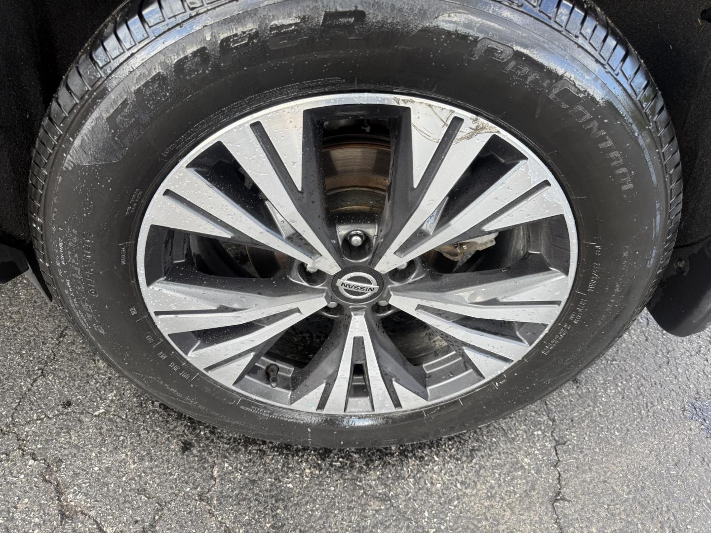 2021 Black /Black Nissan Rogue SV AWD (JN8AT3BB5MW) with an 2.5L I4 DOHC 16V engine, Automatic transmission, located at 547 E. Main St., Orwell, OH, 44076, (440) 437-5893, 41.535435, -80.847855 - Photo#31