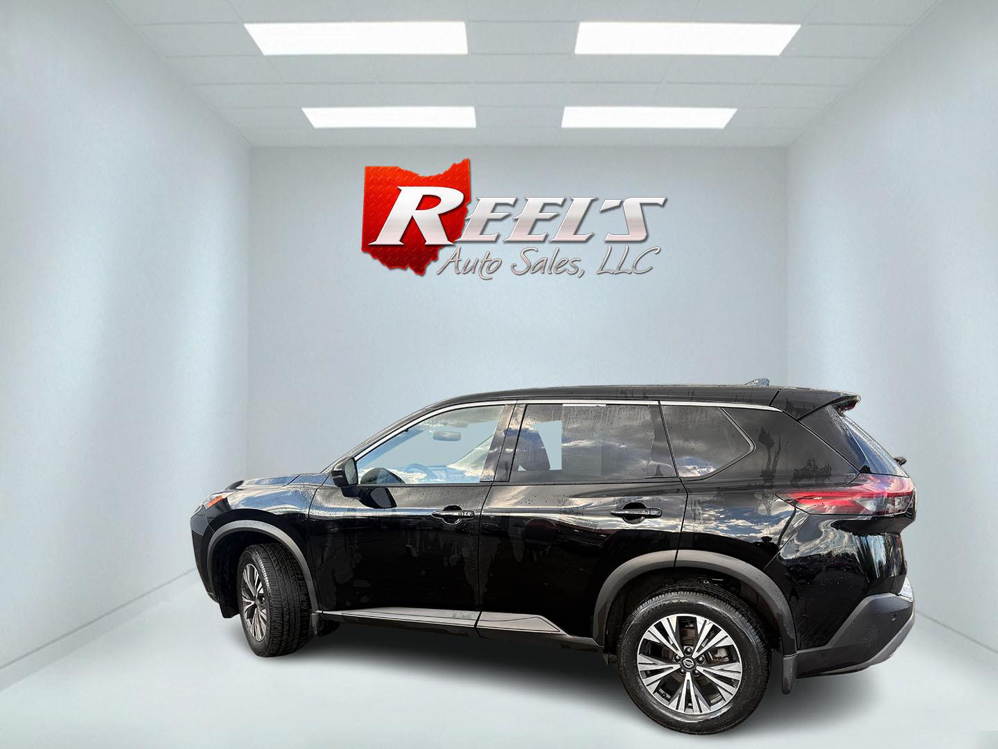 2021 Black /Black Nissan Rogue SV AWD (JN8AT3BB5MW) with an 2.5L I4 DOHC 16V engine, Automatic transmission, located at 547 E. Main St., Orwell, OH, 44076, (440) 437-5893, 41.535435, -80.847855 - Photo#30