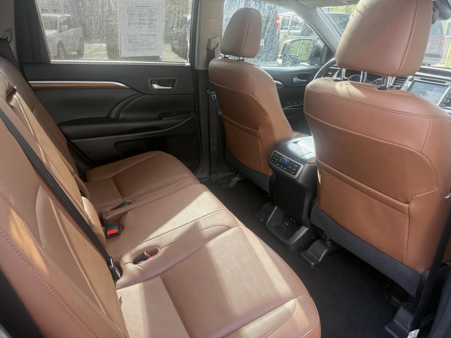 2017 Brown /Brown Toyota Highlander Limited Platinum AWD V6 (5TDDZRFH5HS) with an 3.5L V6 DOHC 24V engine, Automatic transmission, located at 547 E. Main St., Orwell, OH, 44076, (440) 437-5893, 41.535435, -80.847855 - 2017 Toyota Highlander Limited Platinum AWD – Top-Tier Luxury 3-Row SUV with Premium Features and Strong Towing! This loaded 2017 Toyota Highlander Limited Platinum AWD is the ultimate upscale family hauler. Powered by the smooth 3.5L D-4S V6 engine paired with a reliable 6-speed automatic transm - Photo#36