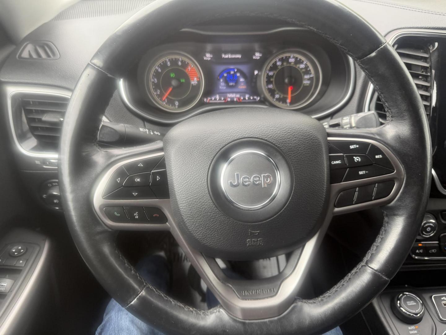 2019 Black /Black Jeep Cherokee Limited 4WD (1C4PJMDX2KD) with an 3.2L V6 DOHC 24V engine, Automatic transmission, located at 547 E. Main St., Orwell, OH, 44076, (440) 437-5893, 41.535435, -80.847855 - 2019 Jeep Cherokee Limited 4WD – Premium Luxury with V6 Power and All-Terrain Capability! This 2019 Jeep Cherokee Limited 4WD is a sharp, well-equipped midsize SUV that blends upscale comfort with true Jeep versatility. Powered by the strong 3.2L Pentastar V6 engine paired with a smooth 9-speed a - Photo#12