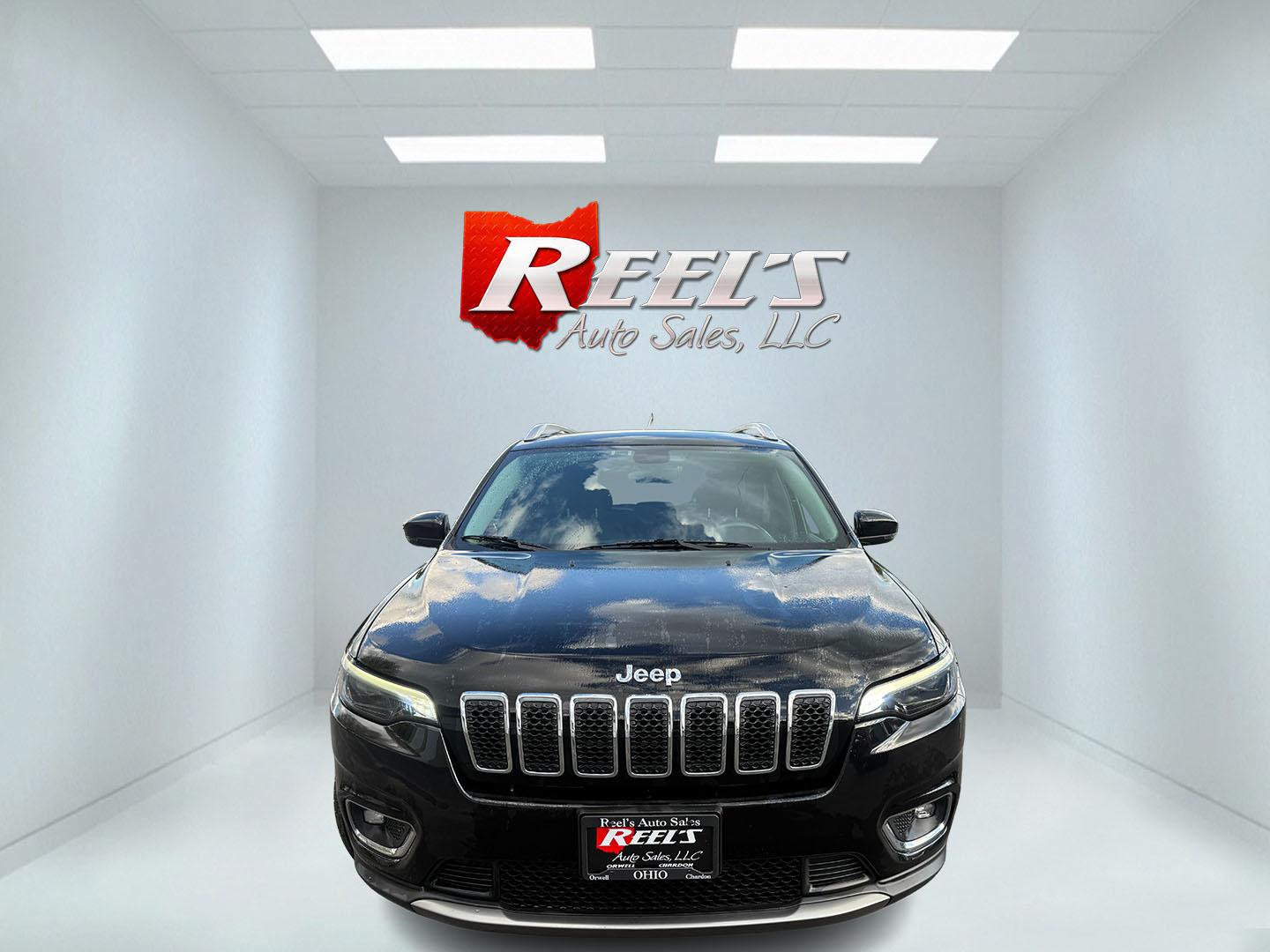 2019 Black /Black Jeep Cherokee Limited 4WD (1C4PJMDX2KD) with an 3.2L V6 DOHC 24V engine, Automatic transmission, located at 547 E. Main St., Orwell, OH, 44076, (440) 437-5893, 41.535435, -80.847855 - 2019 Jeep Cherokee Limited 4WD – Premium Luxury with V6 Power and All-Terrain Capability! This 2019 Jeep Cherokee Limited 4WD is a sharp, well-equipped midsize SUV that blends upscale comfort with true Jeep versatility. Powered by the strong 3.2L Pentastar V6 engine paired with a smooth 9-speed a - Photo#1