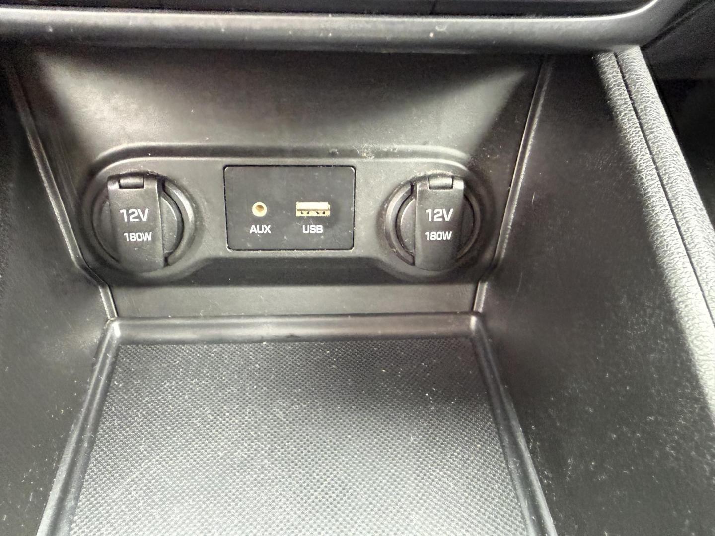 2019 White /Black Hyundai Accent SE 4-Door 6A (3KPC24A39KE) with an 1.6L I4 DOHC 16V engine, Automatic transmission, located at 547 E. Main St., Orwell, OH, 44076, (440) 437-5893, 41.535435, -80.847855 - 2019 Hyundai Accent SE – Super Efficient, Reliable, and Ready to Drive! This clean 2019 Hyundai Accent SE is a fantastic compact sedan that’s perfect for commuting and saving money at the pump! Powered by a smooth 1.6L I4 GDI engine paired with a responsive 6-speed automatic transmission, it de - Photo#14