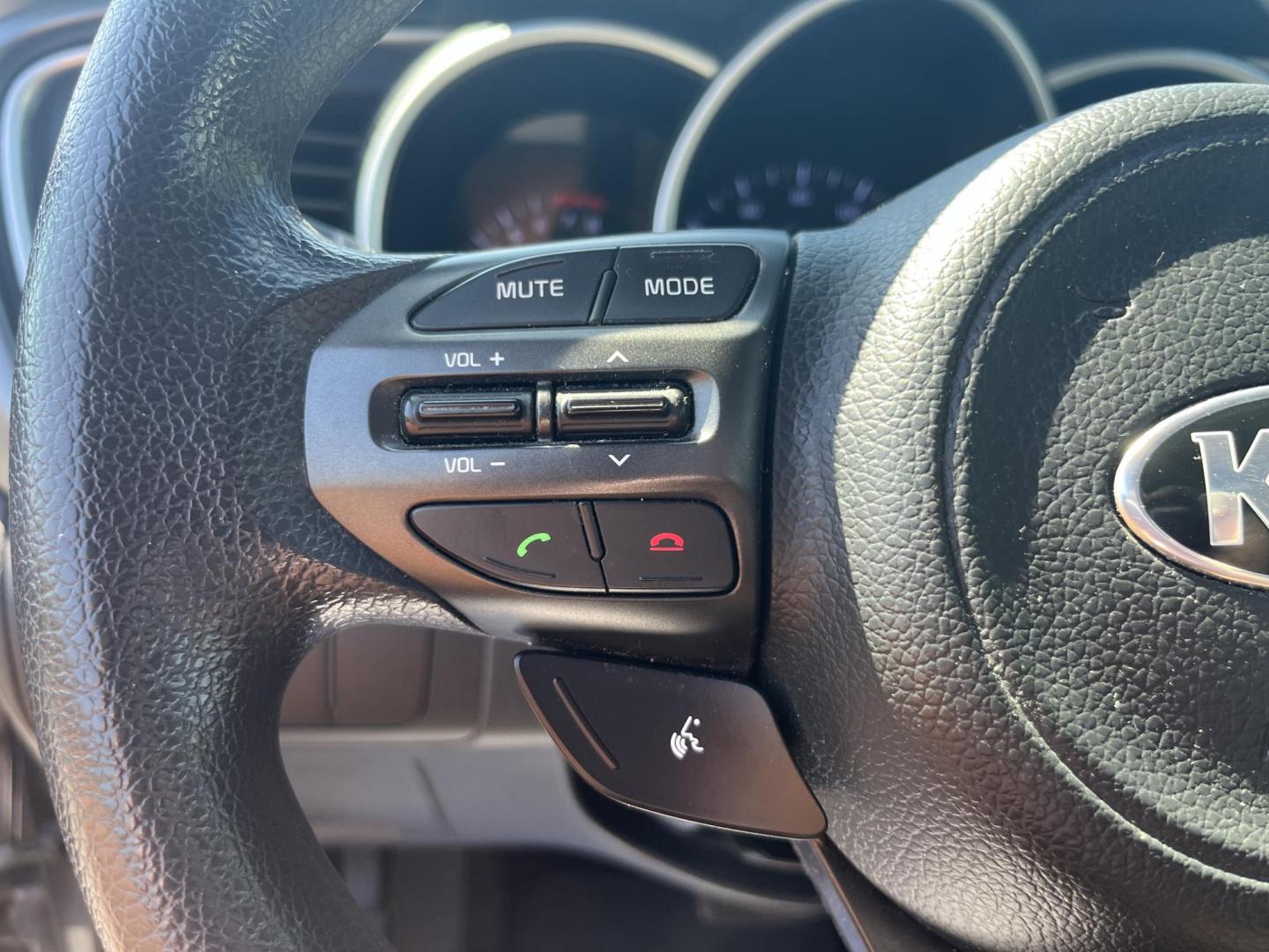 2015 Gray /Black Kia Optima LX (KNAGM4A74F5) with an 2.4L I4 DOHC 16V engine, Automatic transmission, located at 11115 Chardon Rd. , Chardon, OH, 44024, (440) 214-9705, 41.580246, -81.241943 - 2015 Kia Optima LX – Efficient, Reliable, and Feature-Packed Midsize Sedan! This clean 2015 Kia Optima LX is a smart, comfortable sedan that offers excellent value and low ownership costs. Powered by a smooth 2.4L I4 GDI engine paired with a responsive 6-speed automatic transmission, it delivers - Photo#20