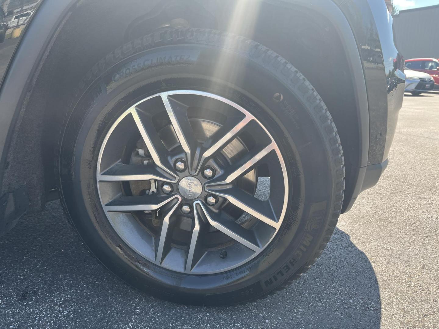 2018 Black /Tan Jeep Grand Cherokee Limited 4WD (1C4RJFBG4JC) with an 3.6L V6 DOHC 24V engine, Automatic transmission, located at 11115 Chardon Rd. , Chardon, OH, 44024, (440) 214-9705, 41.580246, -81.241943 - 2018 Jeep Grand Cherokee Limited 4WD – Loaded Luxury with Off-Road Adventure Group and Premium Comfort! This 2018 Jeep Grand Cherokee Limited 4WD is a beautifully equipped midsize SUV that combines upscale luxury with serious capability. Powered by the smooth 3.6L Pentastar V6 engine paired with - Photo#4