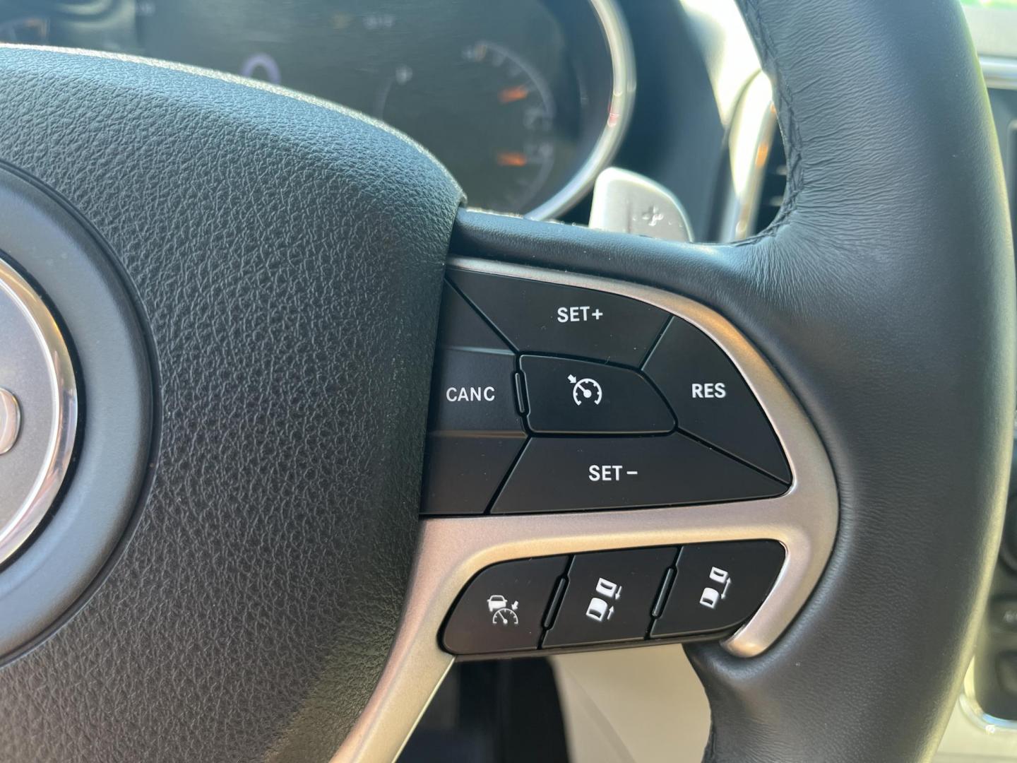 2018 Black /Tan Jeep Grand Cherokee Limited 4WD (1C4RJFBG4JC) with an 3.6L V6 DOHC 24V engine, Automatic transmission, located at 11115 Chardon Rd. , Chardon, OH, 44024, (440) 214-9705, 41.580246, -81.241943 - 2018 Jeep Grand Cherokee Limited 4WD – Loaded Luxury with Off-Road Adventure Group and Premium Comfort! This 2018 Jeep Grand Cherokee Limited 4WD is a beautifully equipped midsize SUV that combines upscale luxury with serious capability. Powered by the smooth 3.6L Pentastar V6 engine paired with - Photo#22