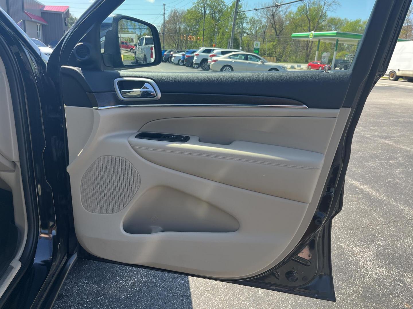 2018 Black /Tan Jeep Grand Cherokee Limited 4WD (1C4RJFBG4JC) with an 3.6L V6 DOHC 24V engine, Automatic transmission, located at 11115 Chardon Rd. , Chardon, OH, 44024, (440) 214-9705, 41.580246, -81.241943 - 2018 Jeep Grand Cherokee Limited 4WD – Loaded Luxury with Off-Road Adventure Group and Premium Comfort! This 2018 Jeep Grand Cherokee Limited 4WD is a beautifully equipped midsize SUV that combines upscale luxury with serious capability. Powered by the smooth 3.6L Pentastar V6 engine paired with - Photo#38