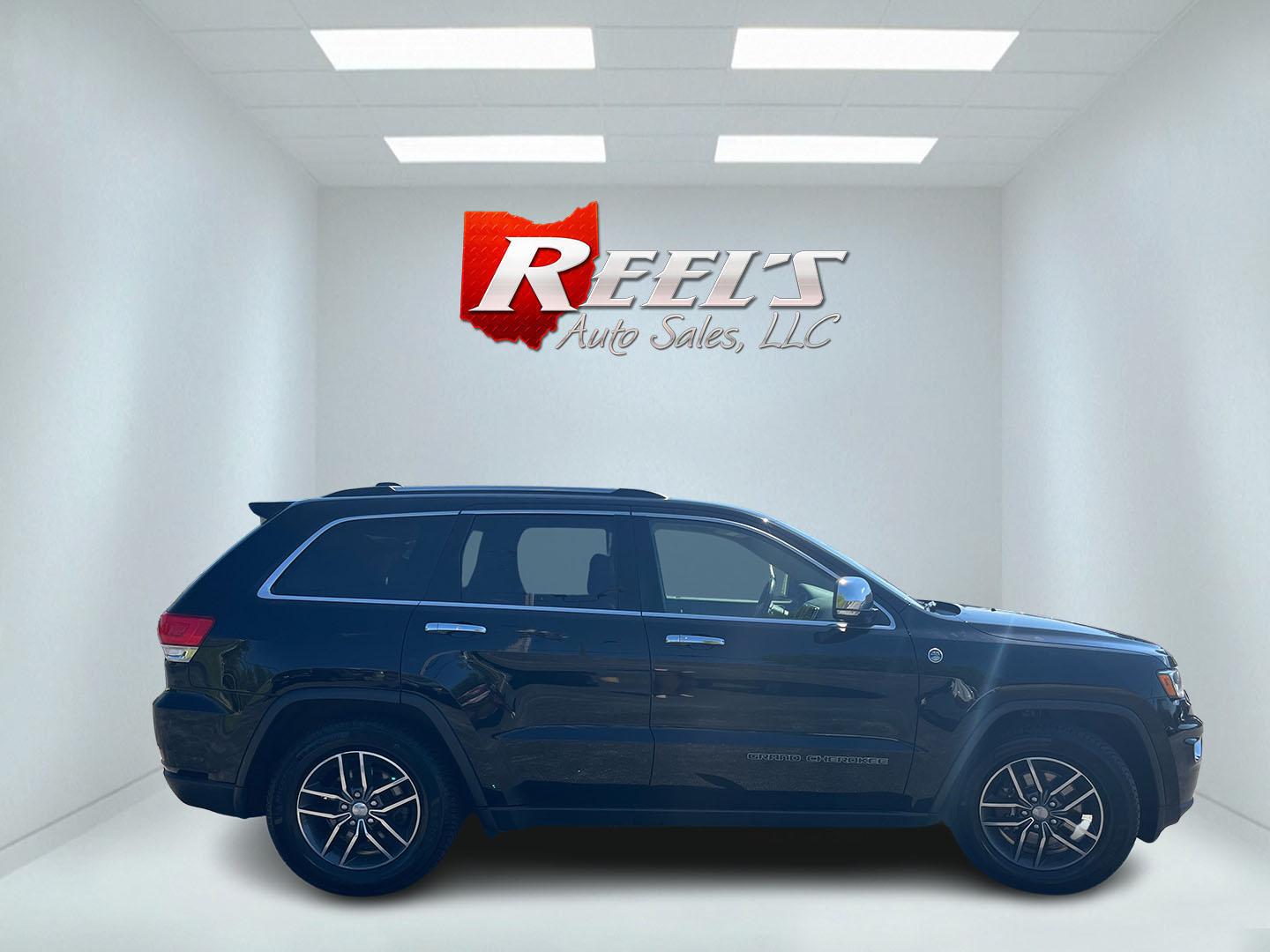 2018 Black /Tan Jeep Grand Cherokee Limited 4WD (1C4RJFBG4JC) with an 3.6L V6 DOHC 24V engine, Automatic transmission, located at 11115 Chardon Rd. , Chardon, OH, 44024, (440) 214-9705, 41.580246, -81.241943 - 2018 Jeep Grand Cherokee Limited 4WD – Loaded Luxury with Off-Road Adventure Group and Premium Comfort! This 2018 Jeep Grand Cherokee Limited 4WD is a beautifully equipped midsize SUV that combines upscale luxury with serious capability. Powered by the smooth 3.6L Pentastar V6 engine paired with - Photo#5