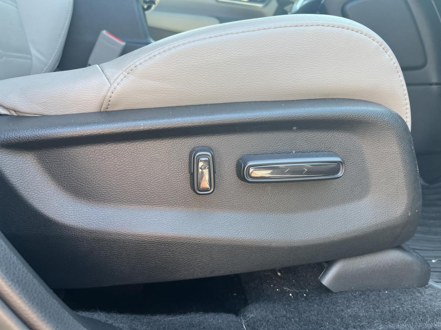 2019 Gray Honda CR-V EX-L AWD (2HKRW2H84KH) with an 1.5L I4 16V DOHC TURBO engine, Automatic transmission, located at 11115 Chardon Rd. , Chardon, OH, 44024, (440) 214-9705, 41.580246, -81.241943 - 2019 Honda CR-V EX-L AWD – Premium Turbo Crossover with Leather, Safety, and Outstanding Efficiency! This 2019 Honda CR-V EX-L AWD is a top-tier compact SUV that delivers luxury comfort, strong performance, and excellent efficiency. Powered by a responsive 1.5L Turbocharged Earth Dreams I4 engine - Photo#34