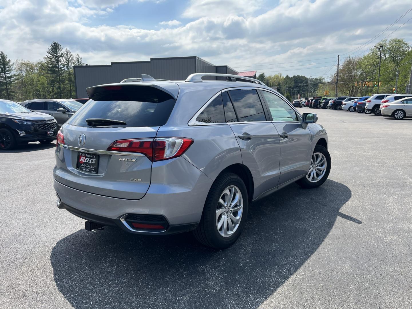 2016 Acura RDX 6-Spd AT AWD w/ Technology Package (5J8TB4H57GL) with an 2.3L L4 DOHC 16V engine, 6-Speed Automatic transmission, located at 547 E. Main St., Orwell, OH, 44076, (440) 437-5893, 41.535435, -80.847855 - Photo#6