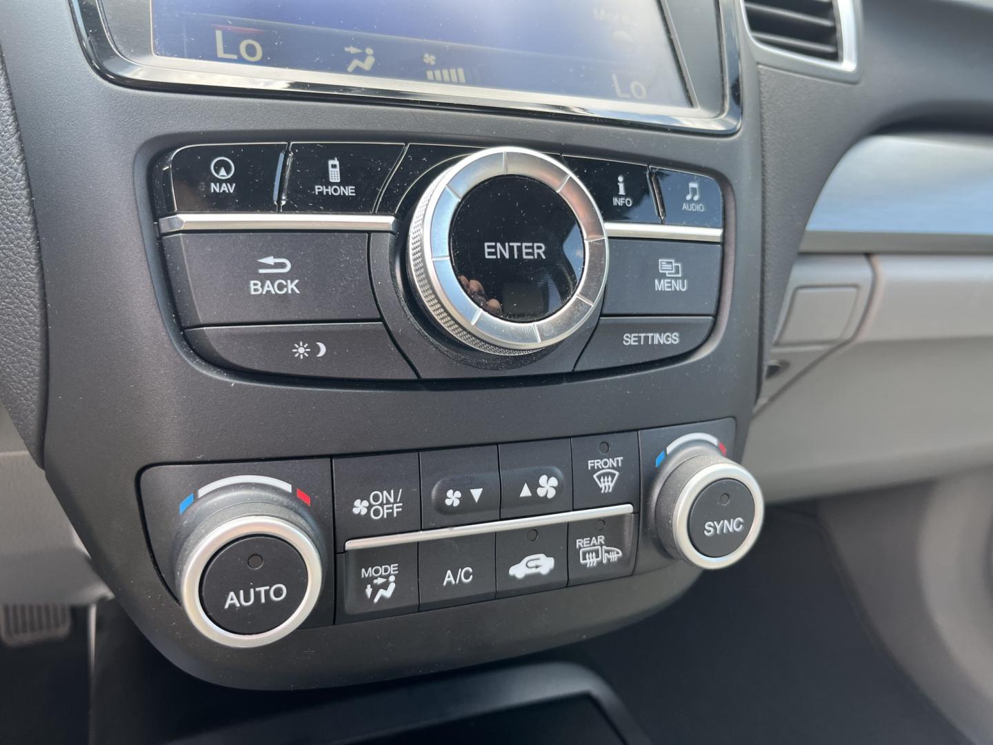 2016 Acura RDX 6-Spd AT AWD w/ Technology Package (5J8TB4H57GL) with an 2.3L L4 DOHC 16V engine, 6-Speed Automatic transmission, located at 547 E. Main St., Orwell, OH, 44076, (440) 437-5893, 41.535435, -80.847855 - Photo#23