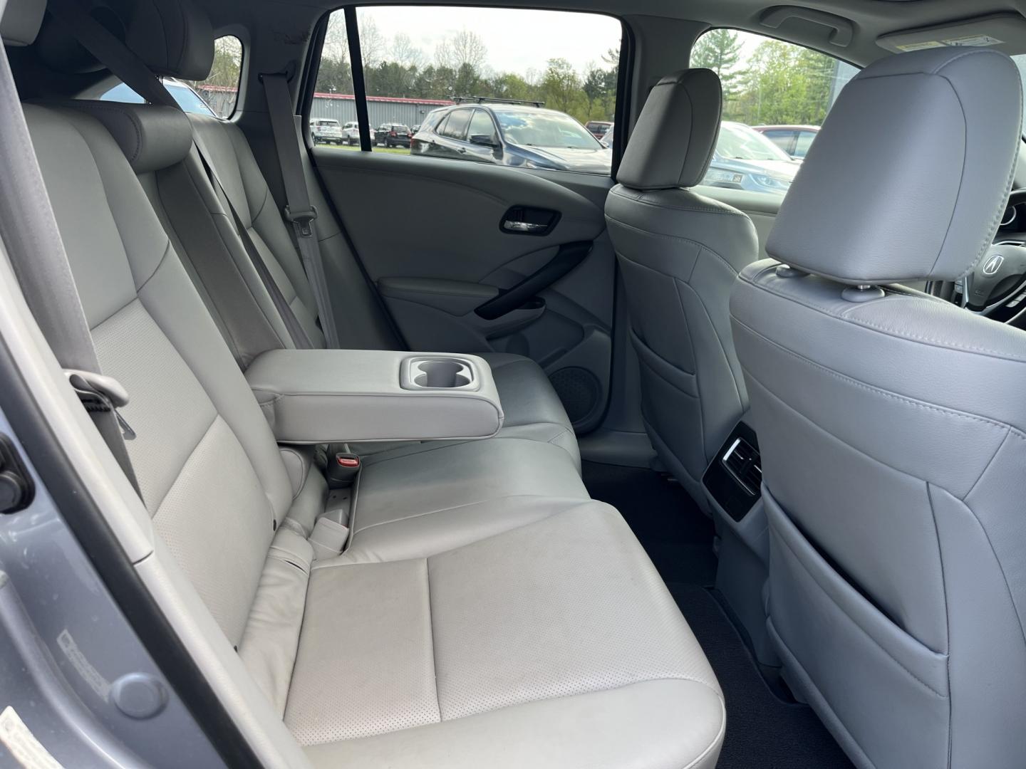 2016 Acura RDX 6-Spd AT AWD w/ Technology Package (5J8TB4H57GL) with an 2.3L L4 DOHC 16V engine, 6-Speed Automatic transmission, located at 547 E. Main St., Orwell, OH, 44076, (440) 437-5893, 41.535435, -80.847855 - Photo#29