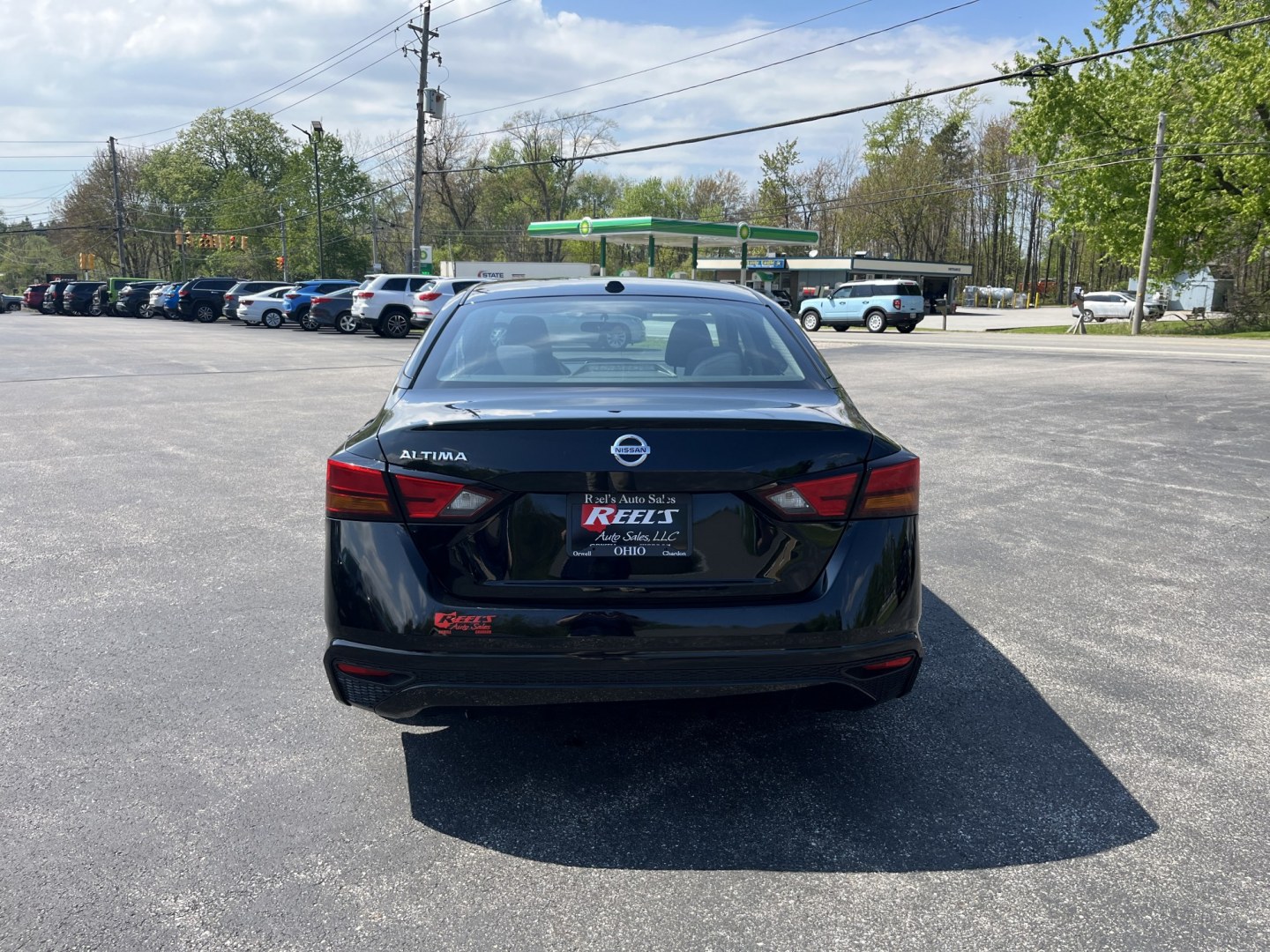 2020 Nissan Altima 2.5 S (1N4BL4BV0LC) with an 2.5L L4 DOHC 16V engine, CVT transmission, located at 547 E. Main St., Orwell, OH, 44076, (440) 437-5893, 41.535435, -80.847855 - Photo#8