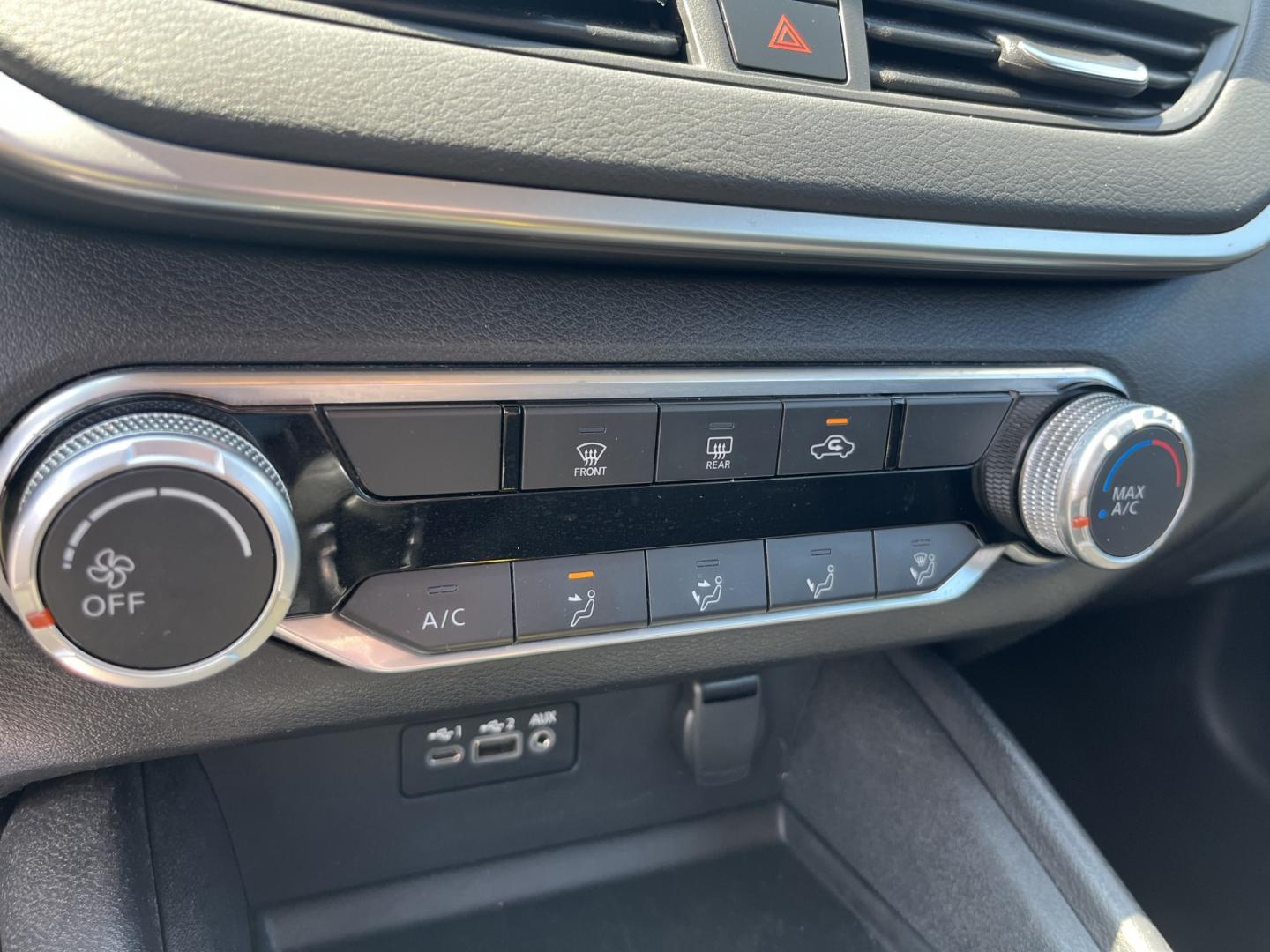2020 Nissan Altima 2.5 S (1N4BL4BV0LC) with an 2.5L L4 DOHC 16V engine, CVT transmission, located at 547 E. Main St., Orwell, OH, 44076, (440) 437-5893, 41.535435, -80.847855 - Photo#20