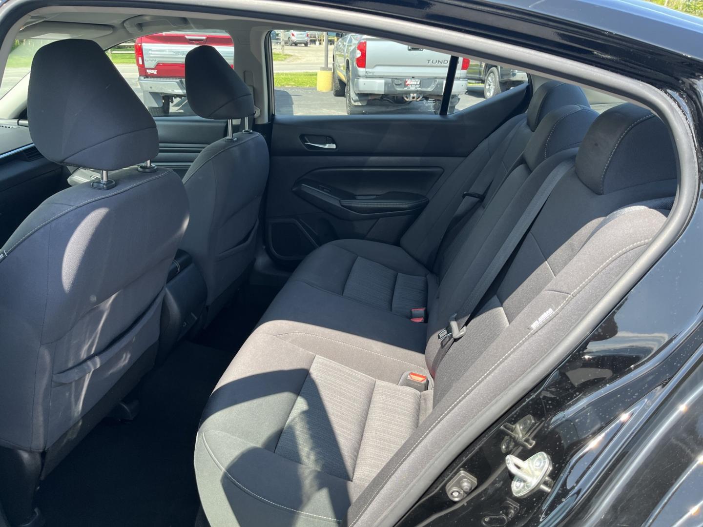 2020 Nissan Altima 2.5 S (1N4BL4BV0LC) with an 2.5L L4 DOHC 16V engine, CVT transmission, located at 547 E. Main St., Orwell, OH, 44076, (440) 437-5893, 41.535435, -80.847855 - Photo#24